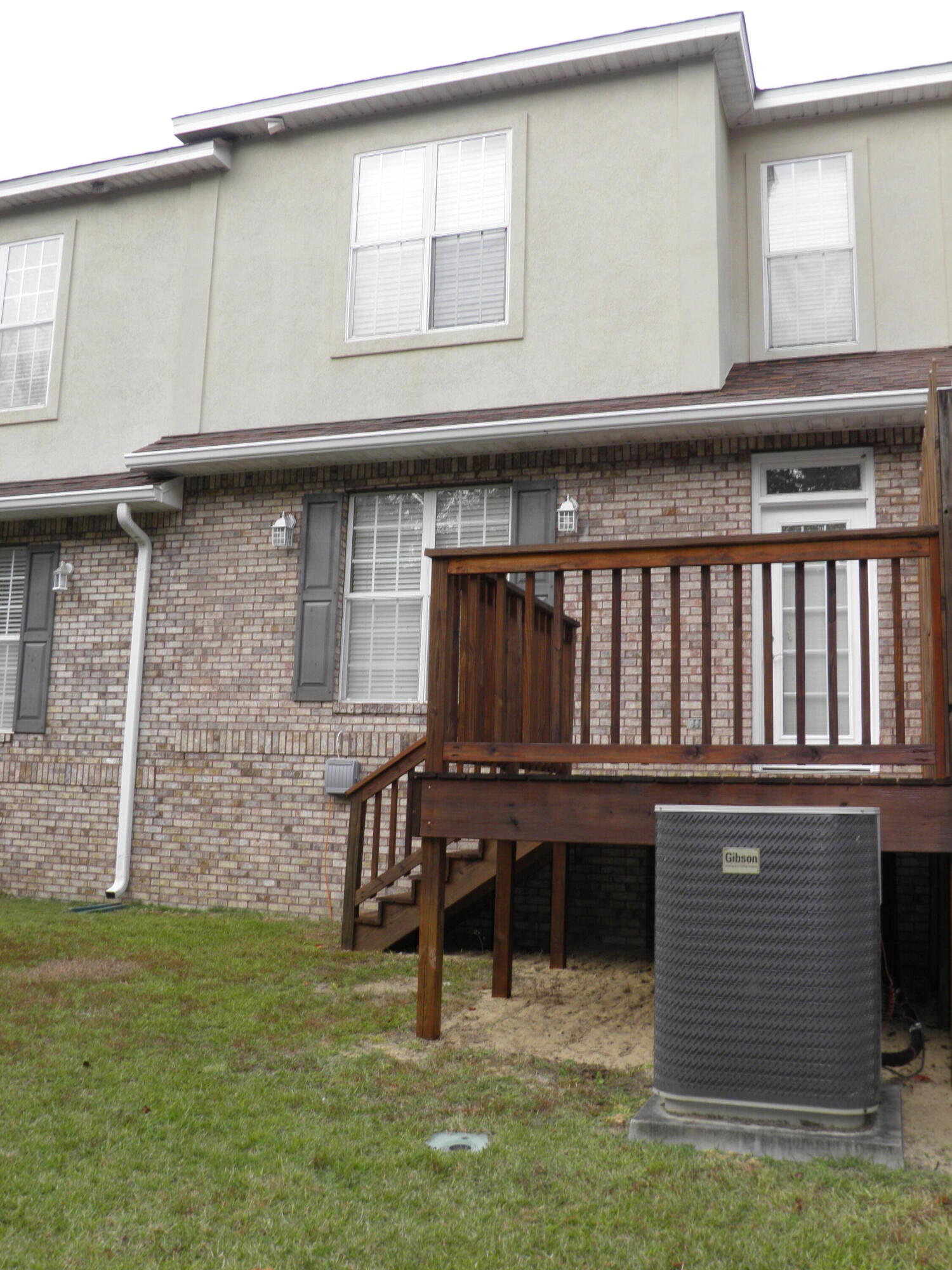 WALTON OAKS - Residential