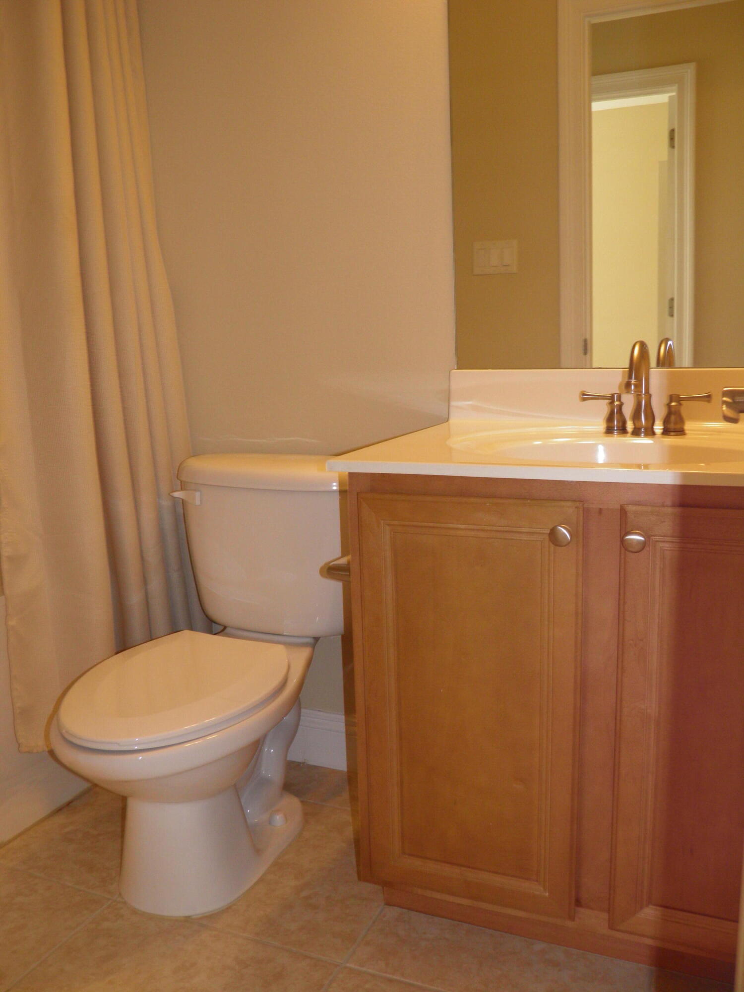 WALTON OAKS - Residential