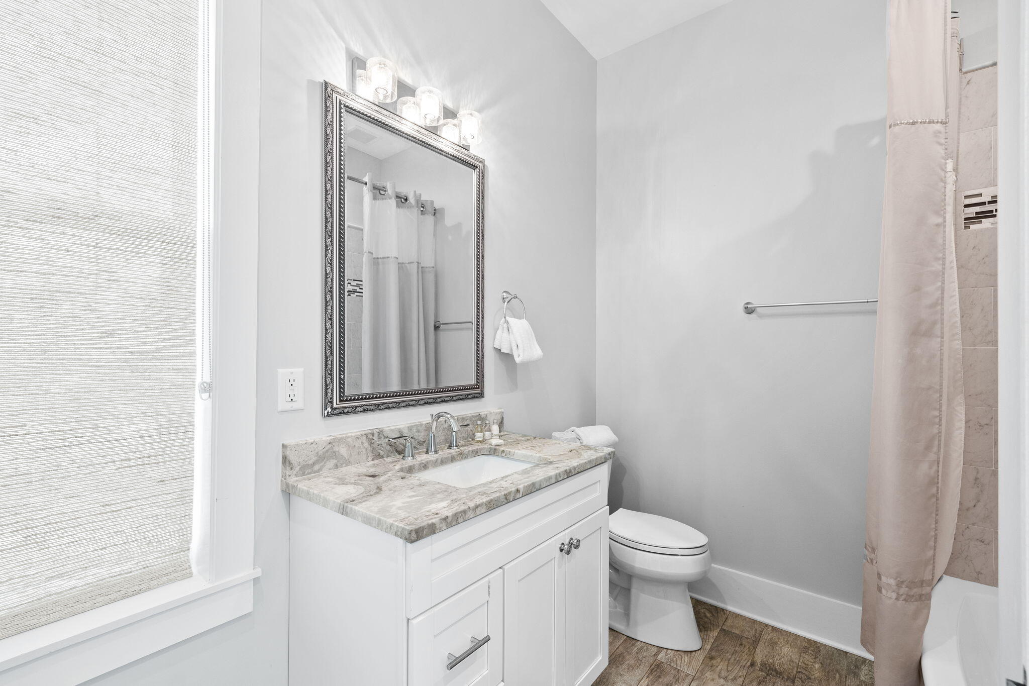 SEABREEZE - Residential