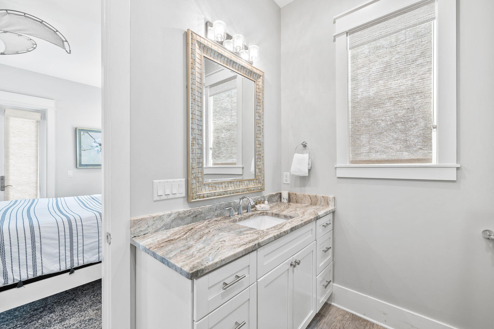 SEABREEZE - Residential