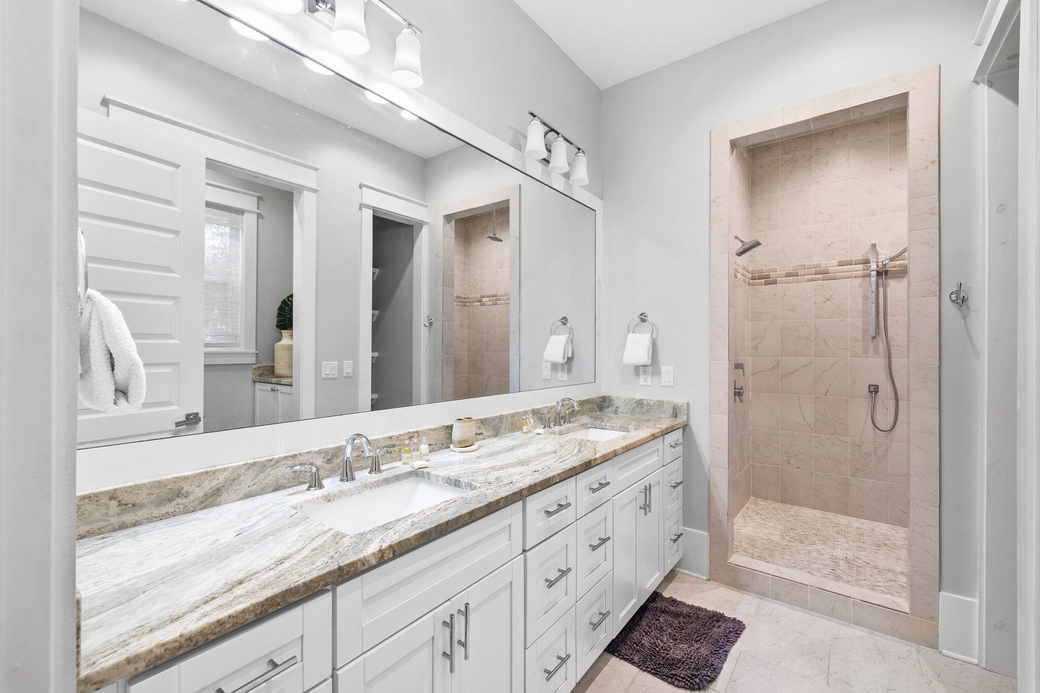 SEABREEZE - Residential