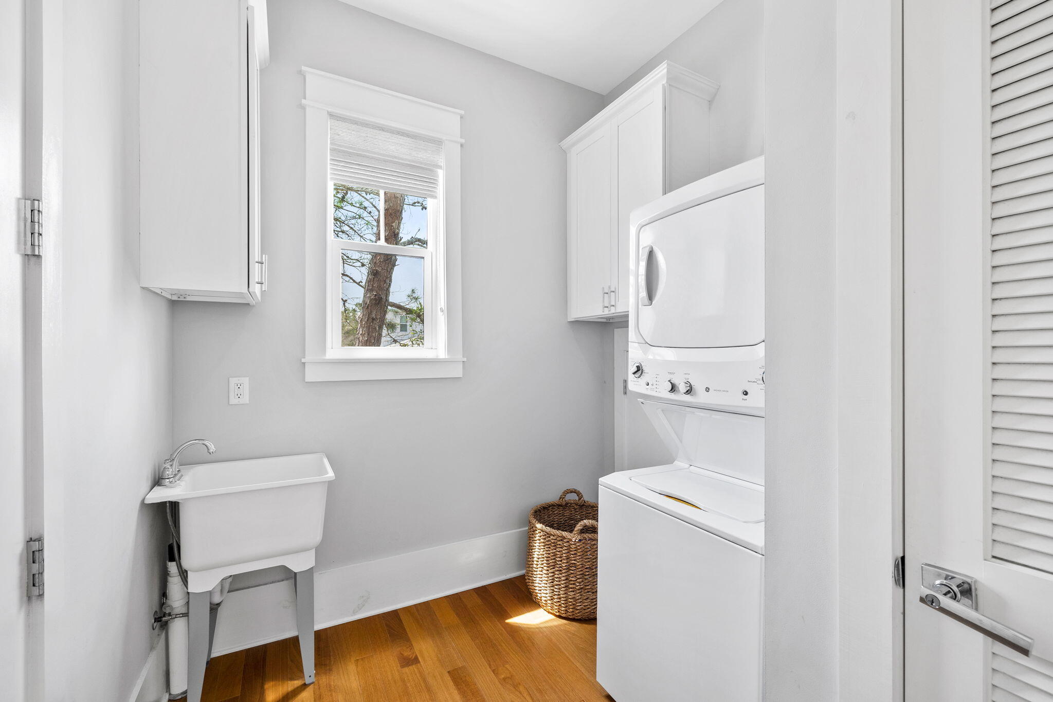 SEABREEZE - Residential