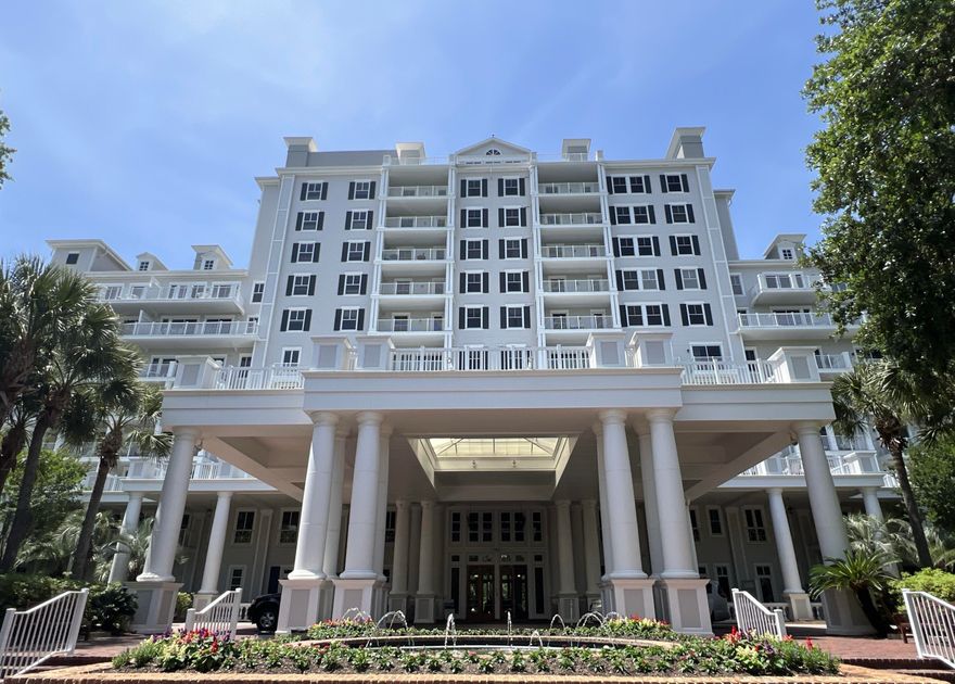 This studeo REO property rests in the heart of the ever popular San Destin Resort area and in Grand Sandestin. This area boasts countless activities and is a vacation destination year round. This studio unit is fully furnished, rests on the second floor and has views of the front of the complex. A must see to appreciate! Call today!