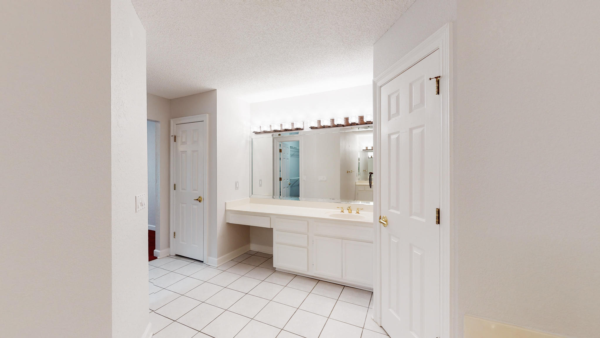 LAKE POINTE - Residential Lease