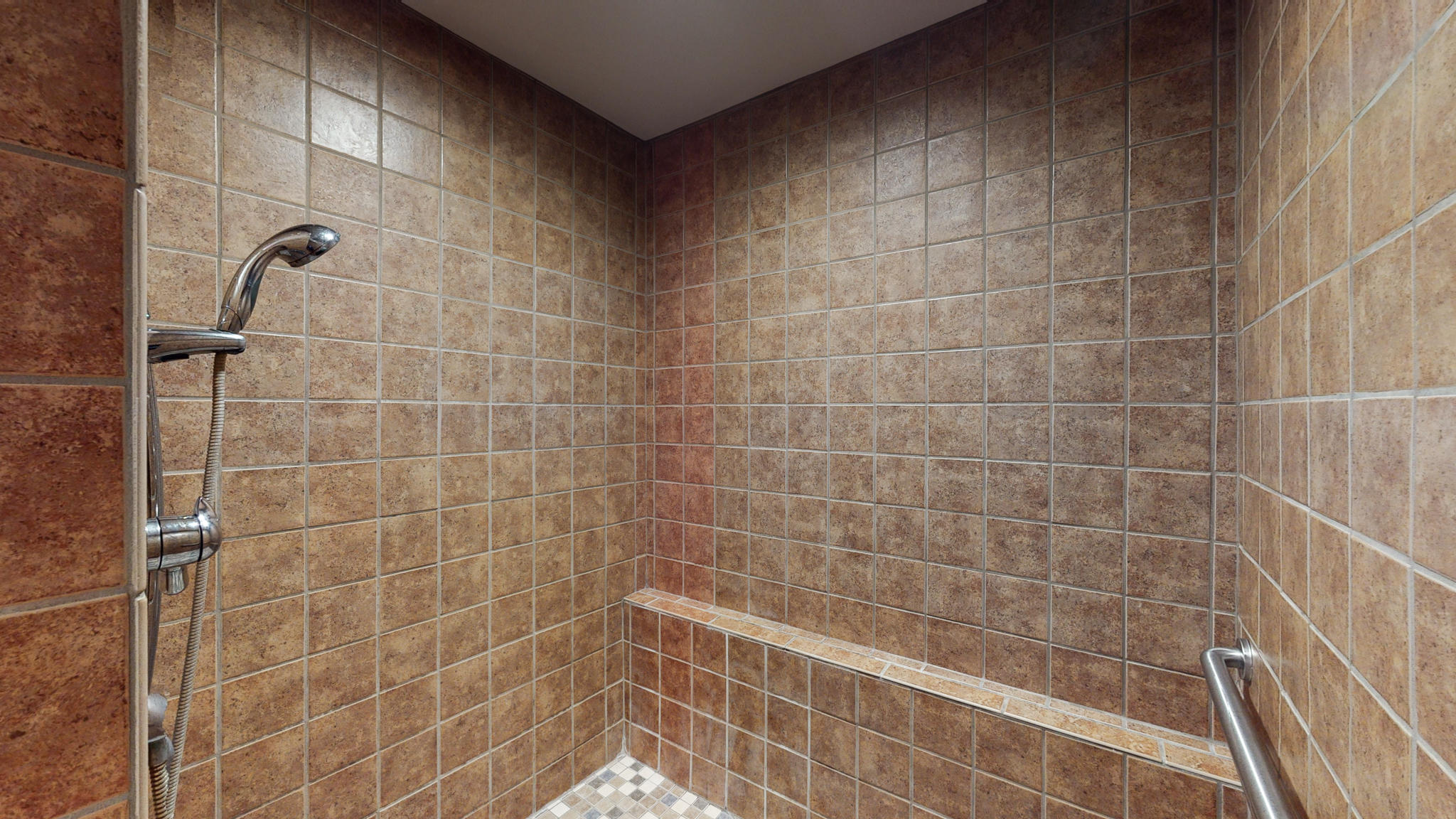 LAKE POINTE - Residential Lease