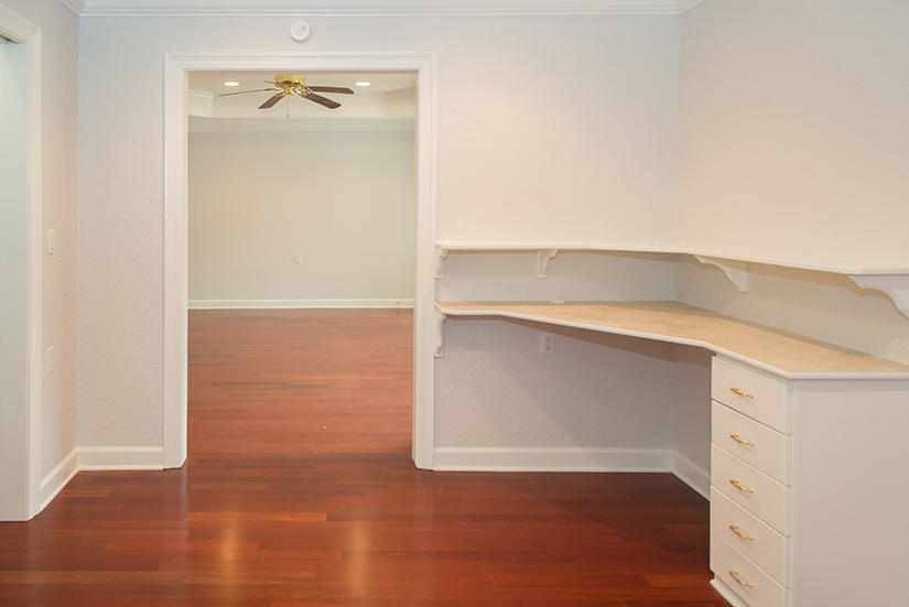 LAKE POINTE - Residential Lease