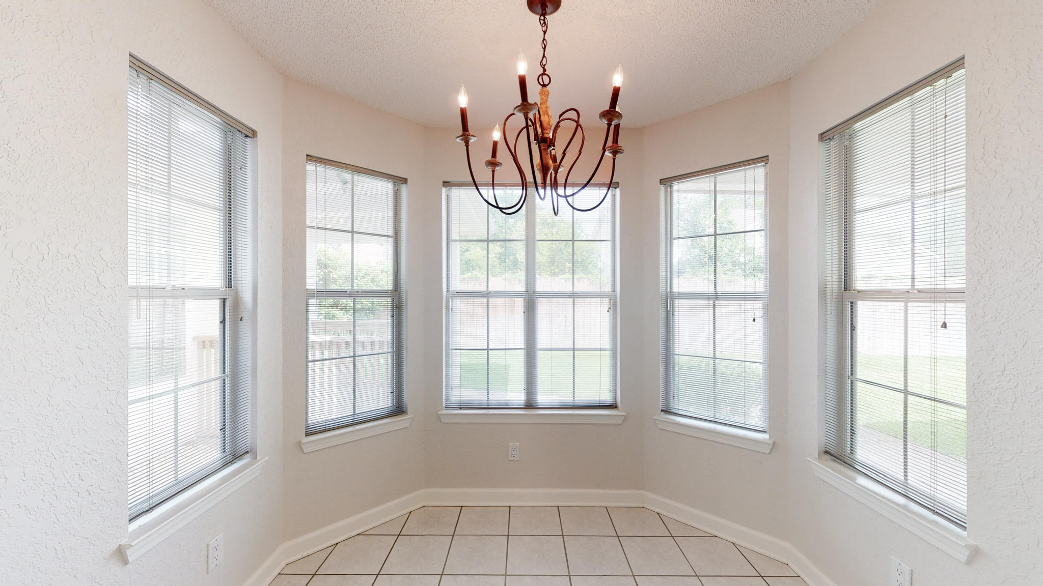 LAKE POINTE - Residential Lease