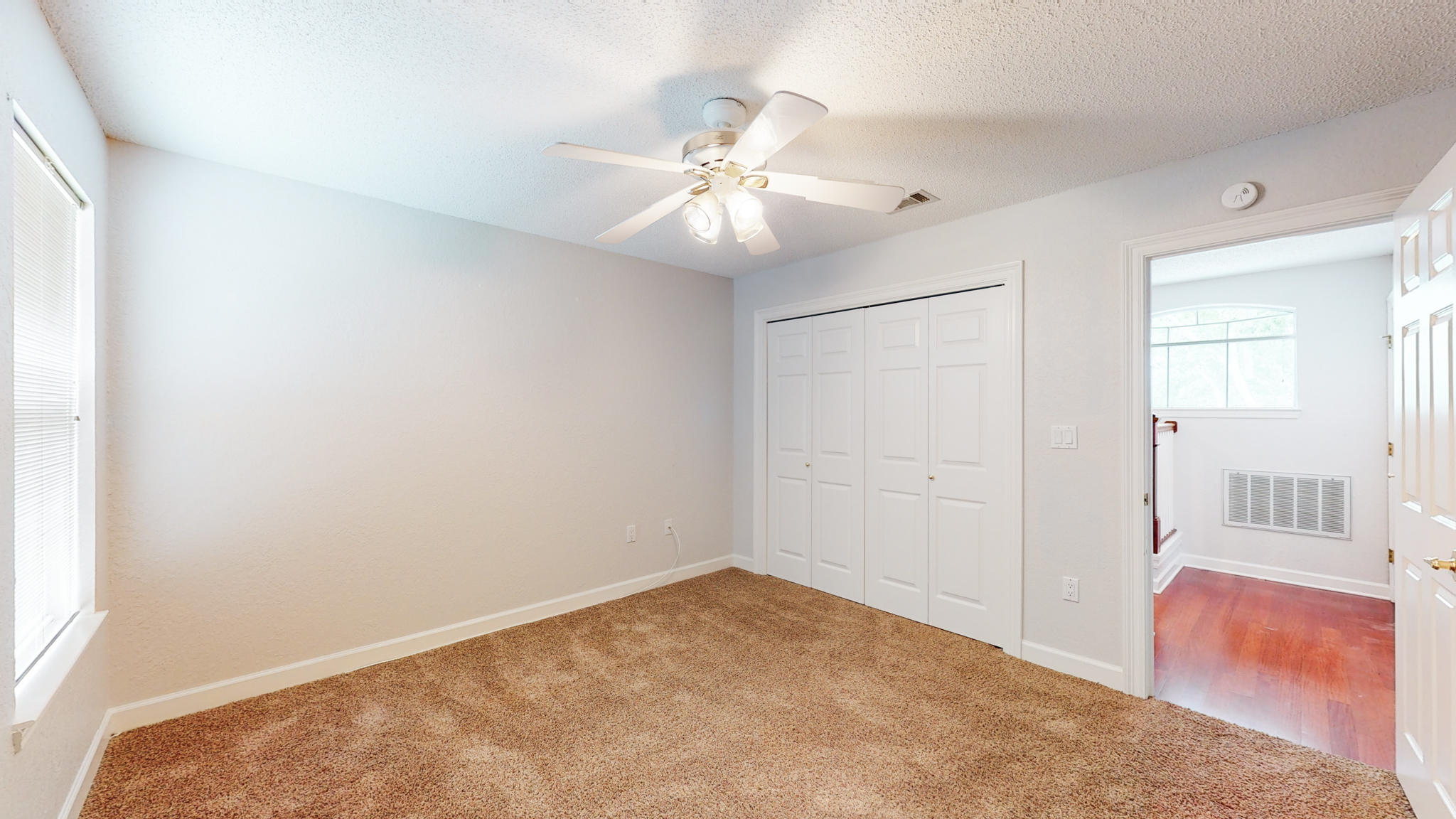 LAKE POINTE - Residential Lease