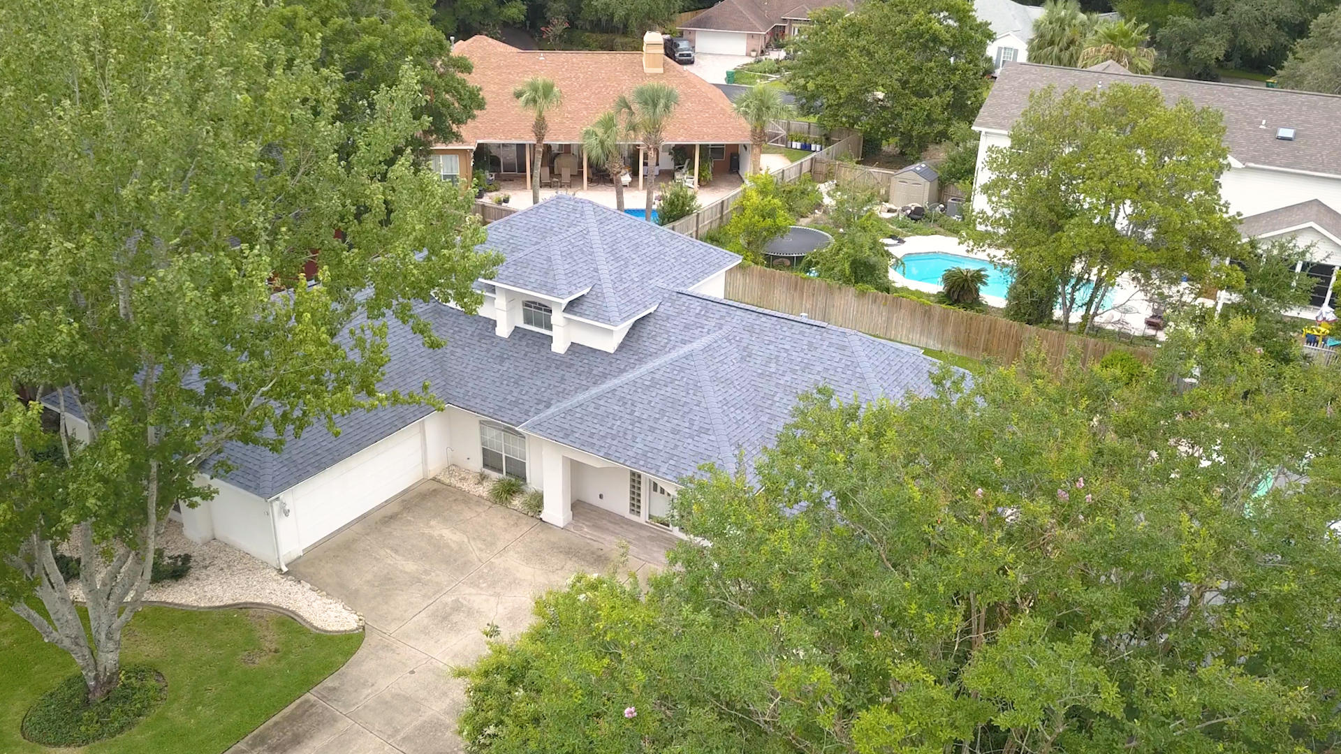 LAKE POINTE - Residential Lease