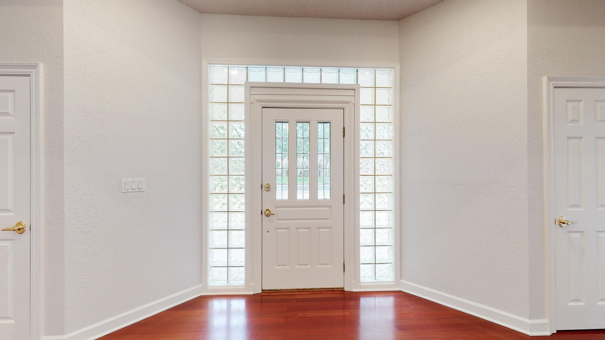 LAKE POINTE - Residential Lease