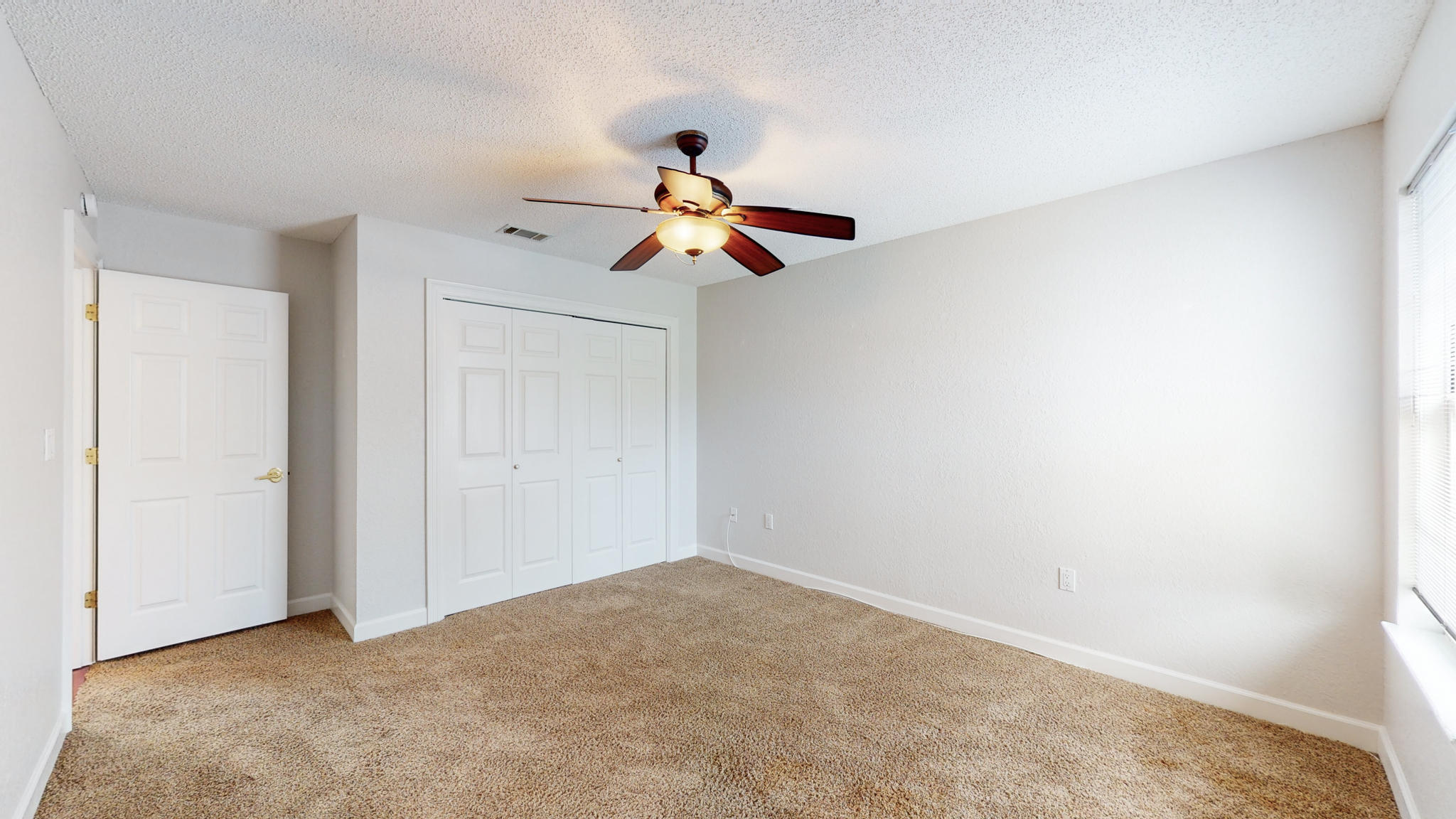 LAKE POINTE - Residential Lease