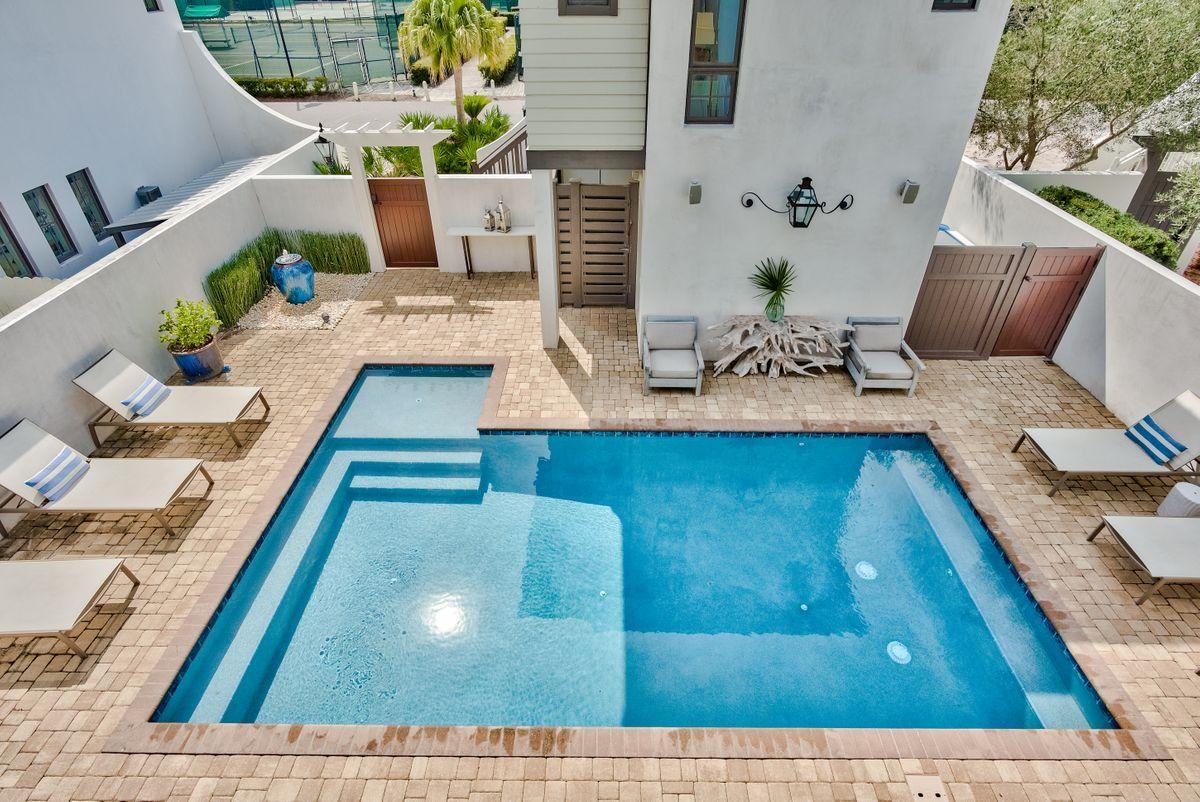 COSTA CORINA - Residential