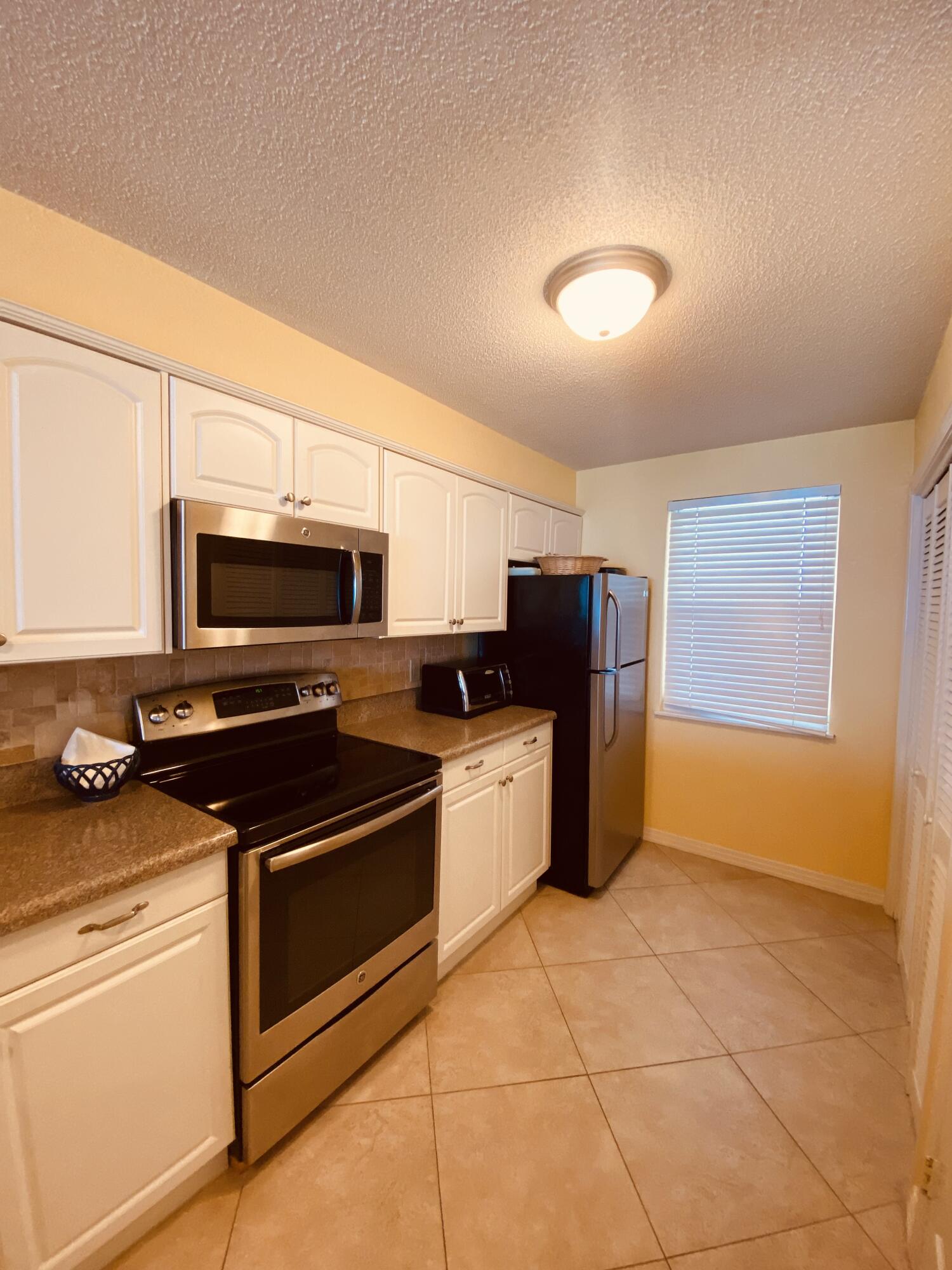 HIDDEN DUNES GULFSIDE 1 - Residential