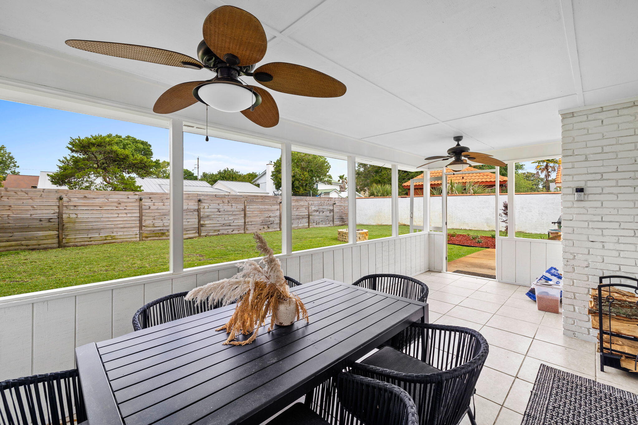 KELL-AIRE GARDENS - Residential