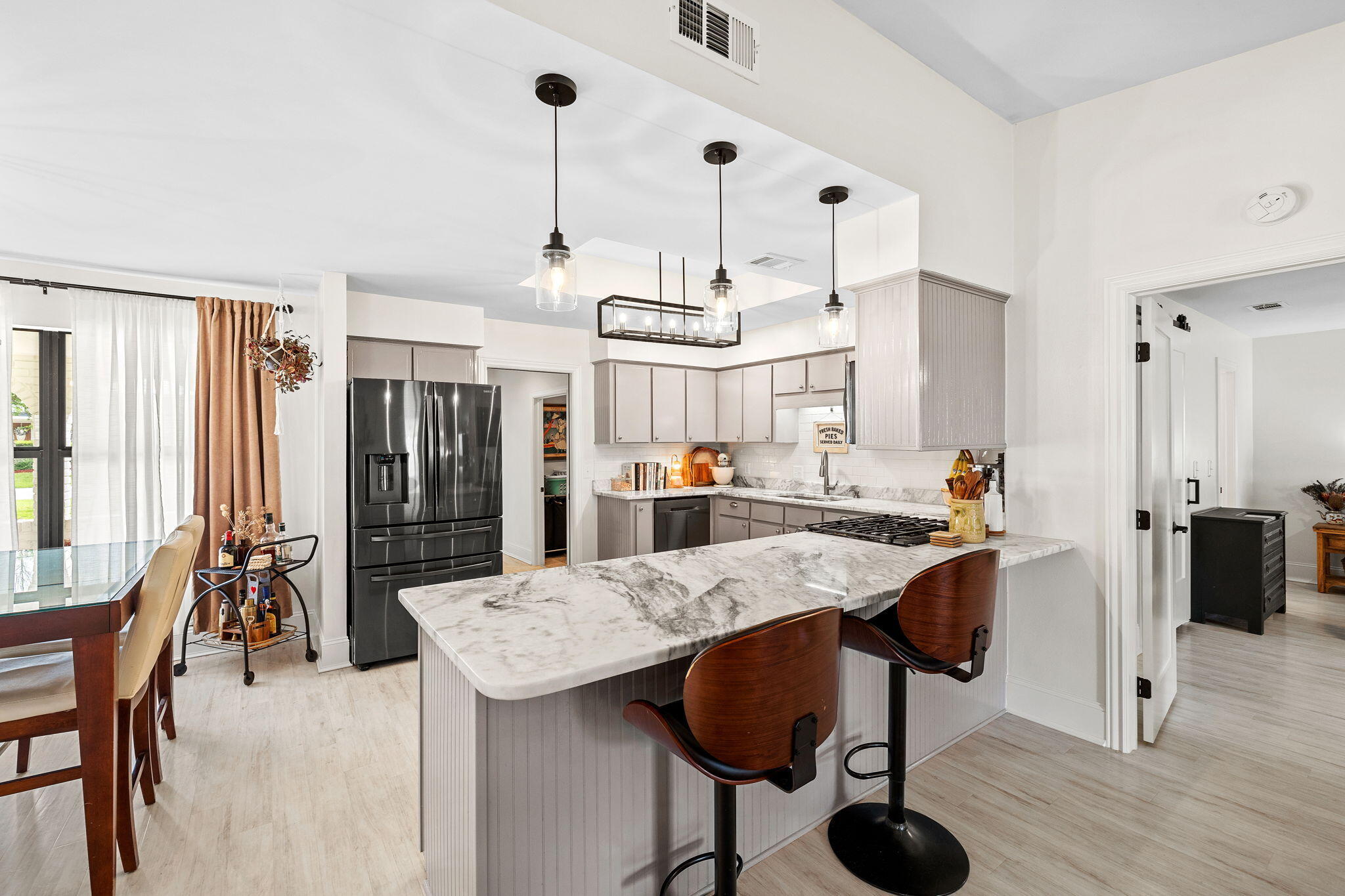 KELL-AIRE GARDENS - Residential