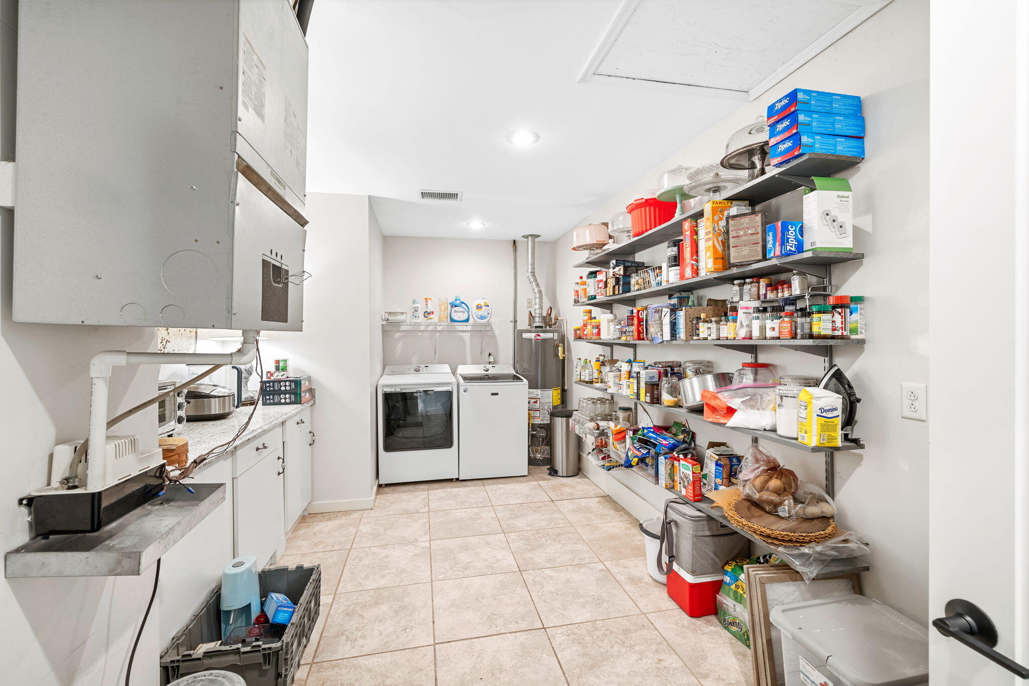 KELL-AIRE GARDENS - Residential