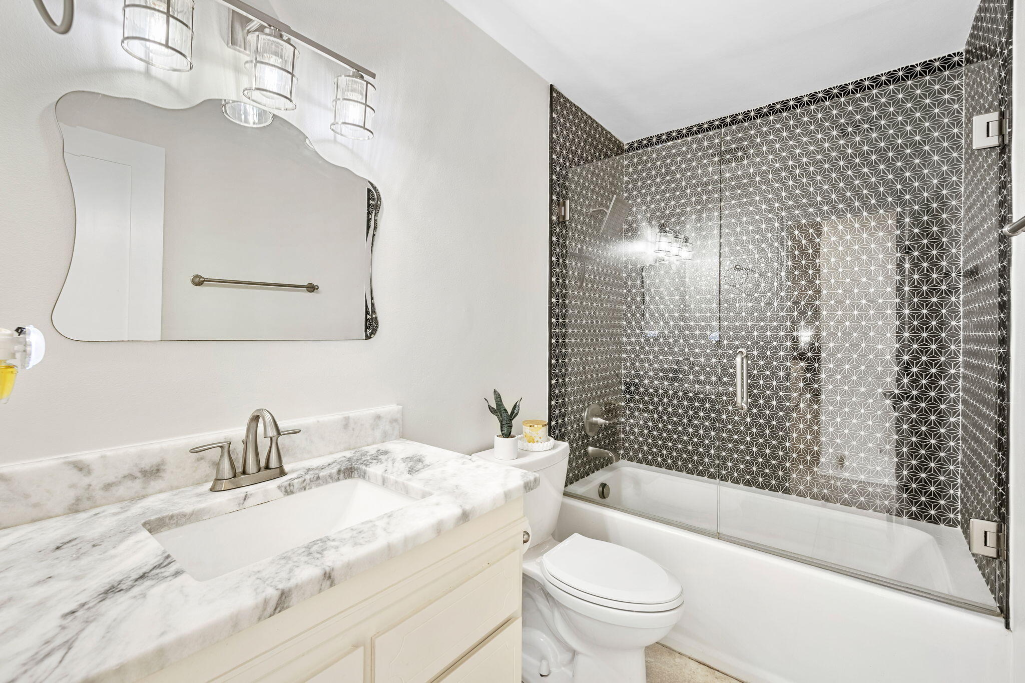 KELL-AIRE GARDENS - Residential