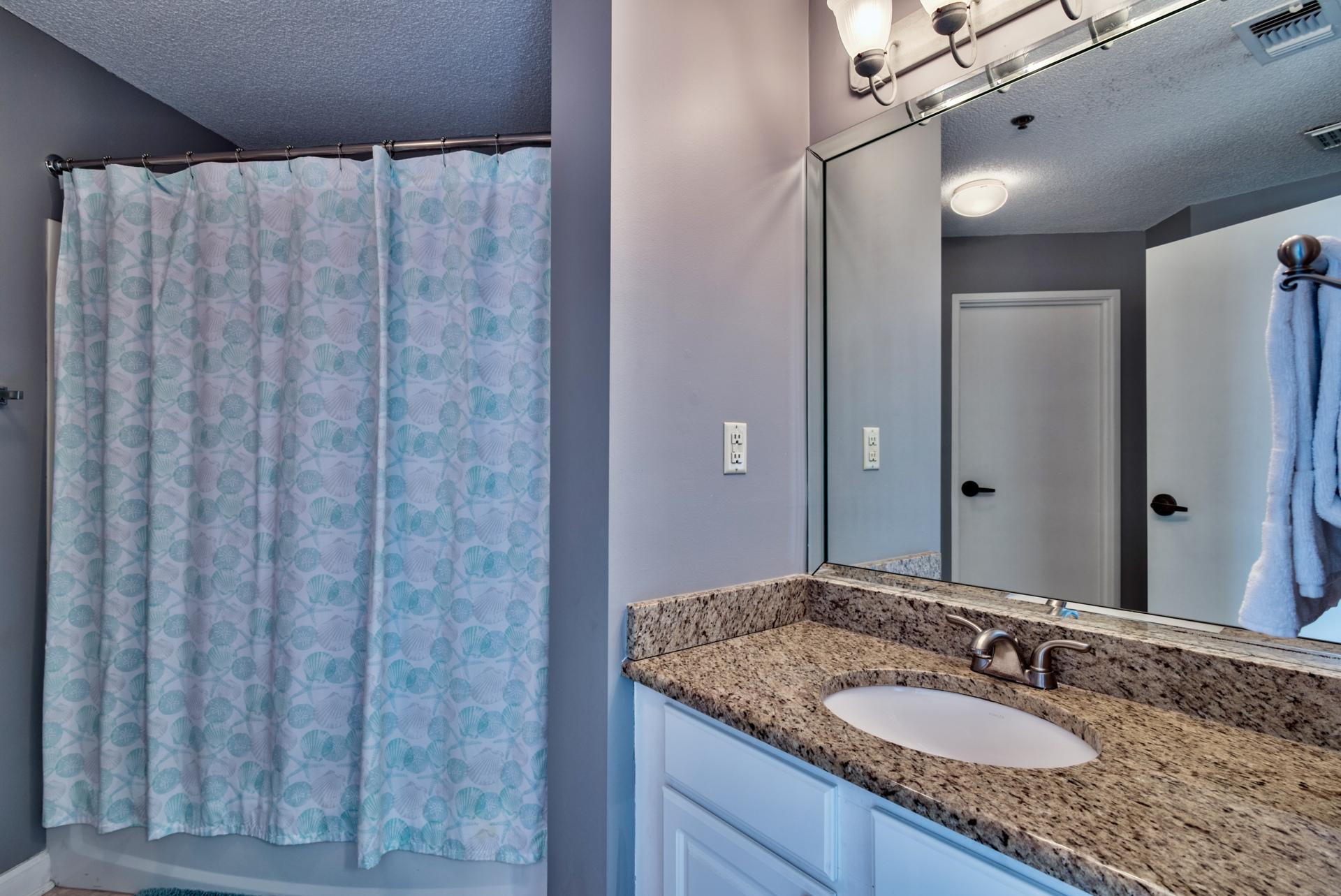 TIDES AT TOPS'L - Residential