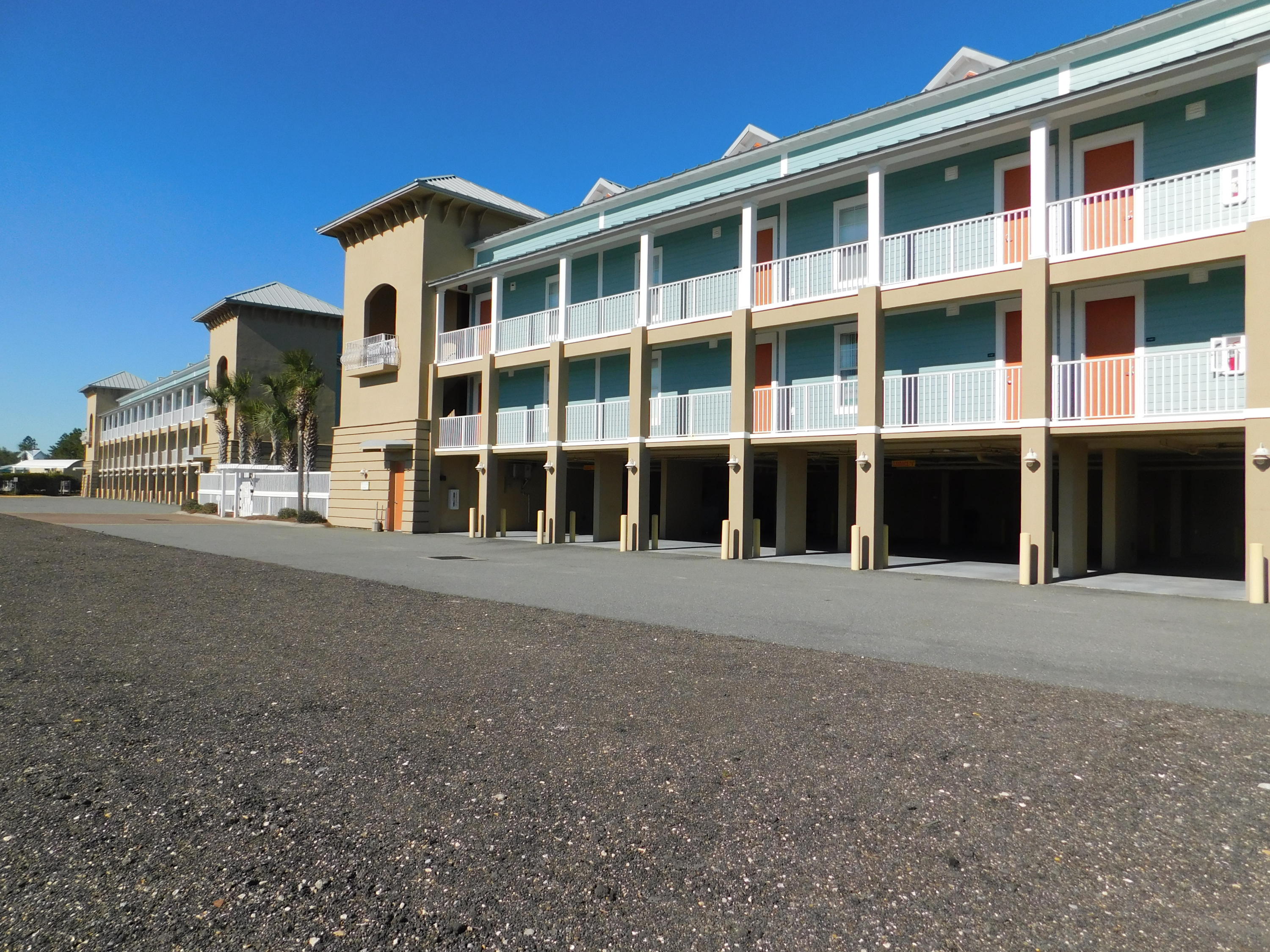 West End Harbor - Residential