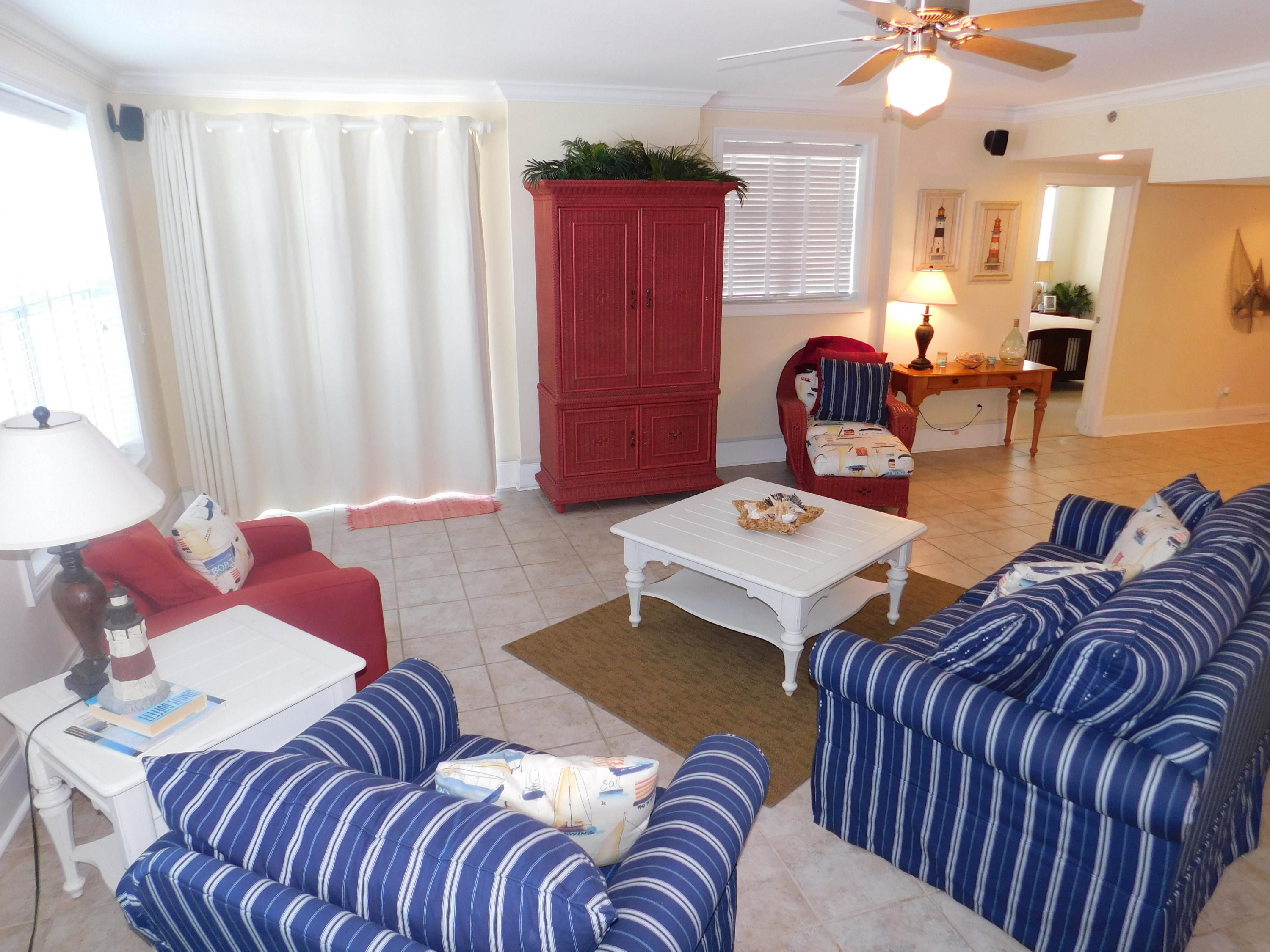 West End Harbor - Residential