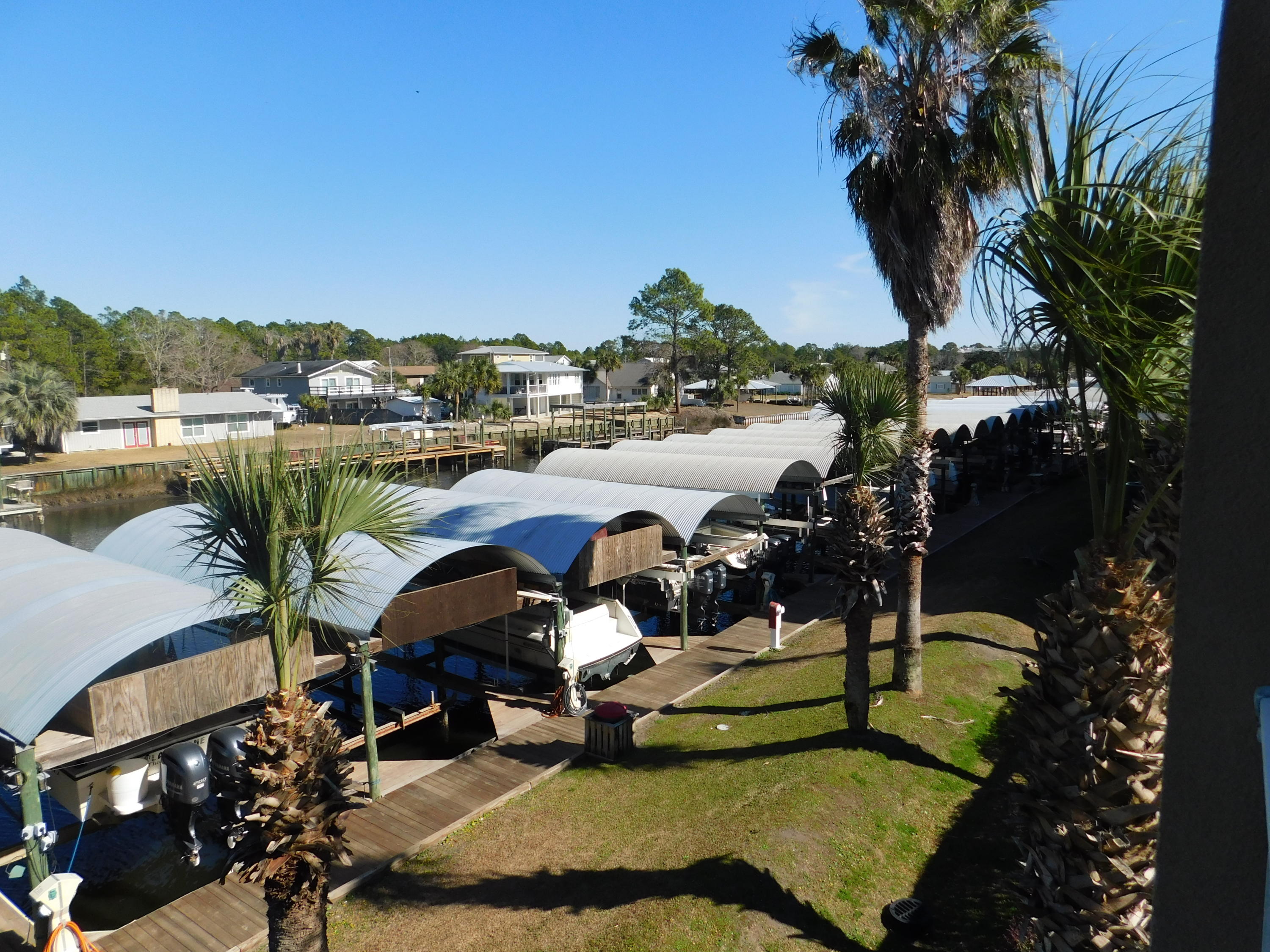 West End Harbor - Residential