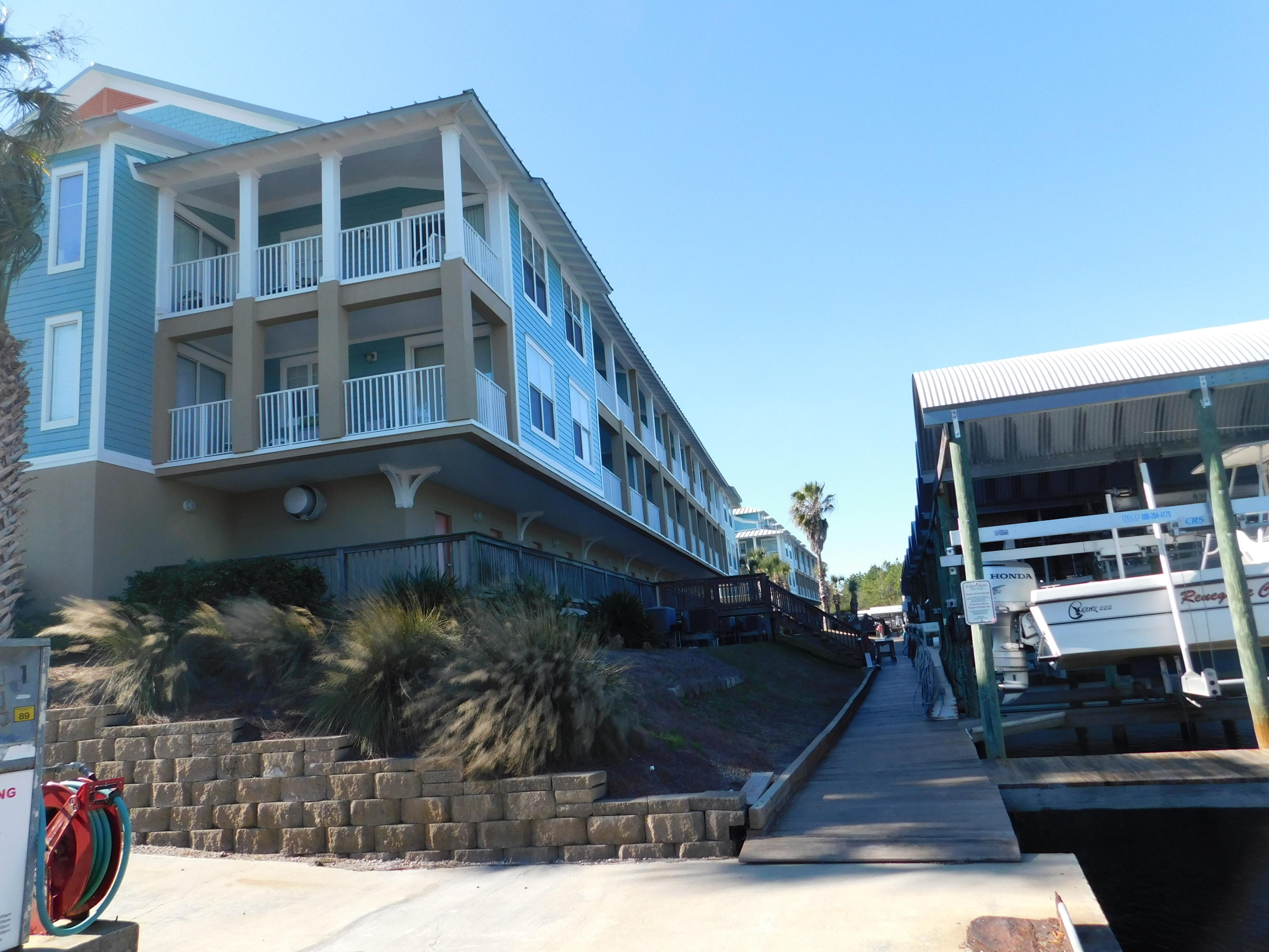 West End Harbor - Residential