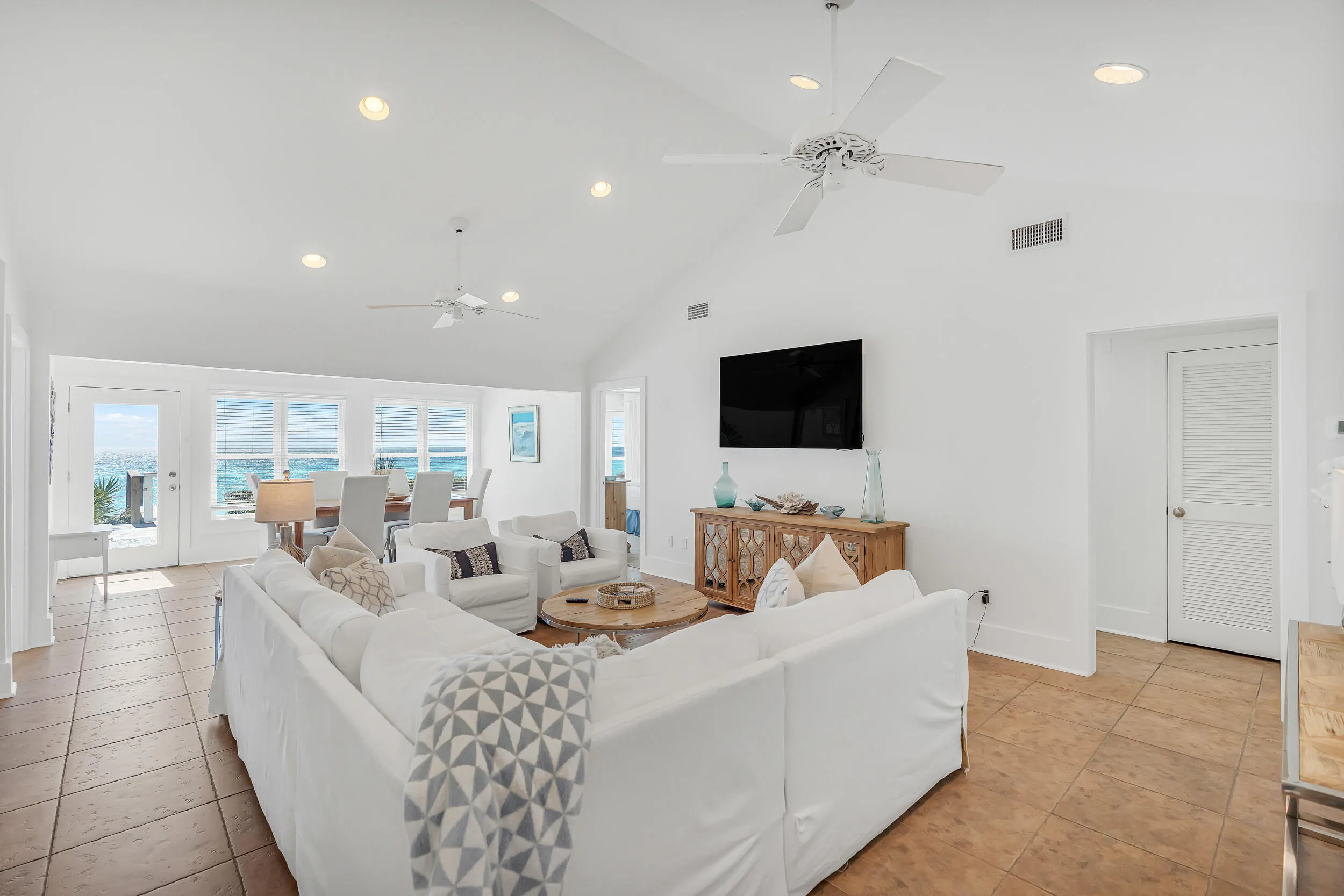 Santa Rosa Beach, Florida, 32459, United States, 4 Bedrooms Bedrooms, ,3 BathroomsBathrooms,Residential,Active,1747428