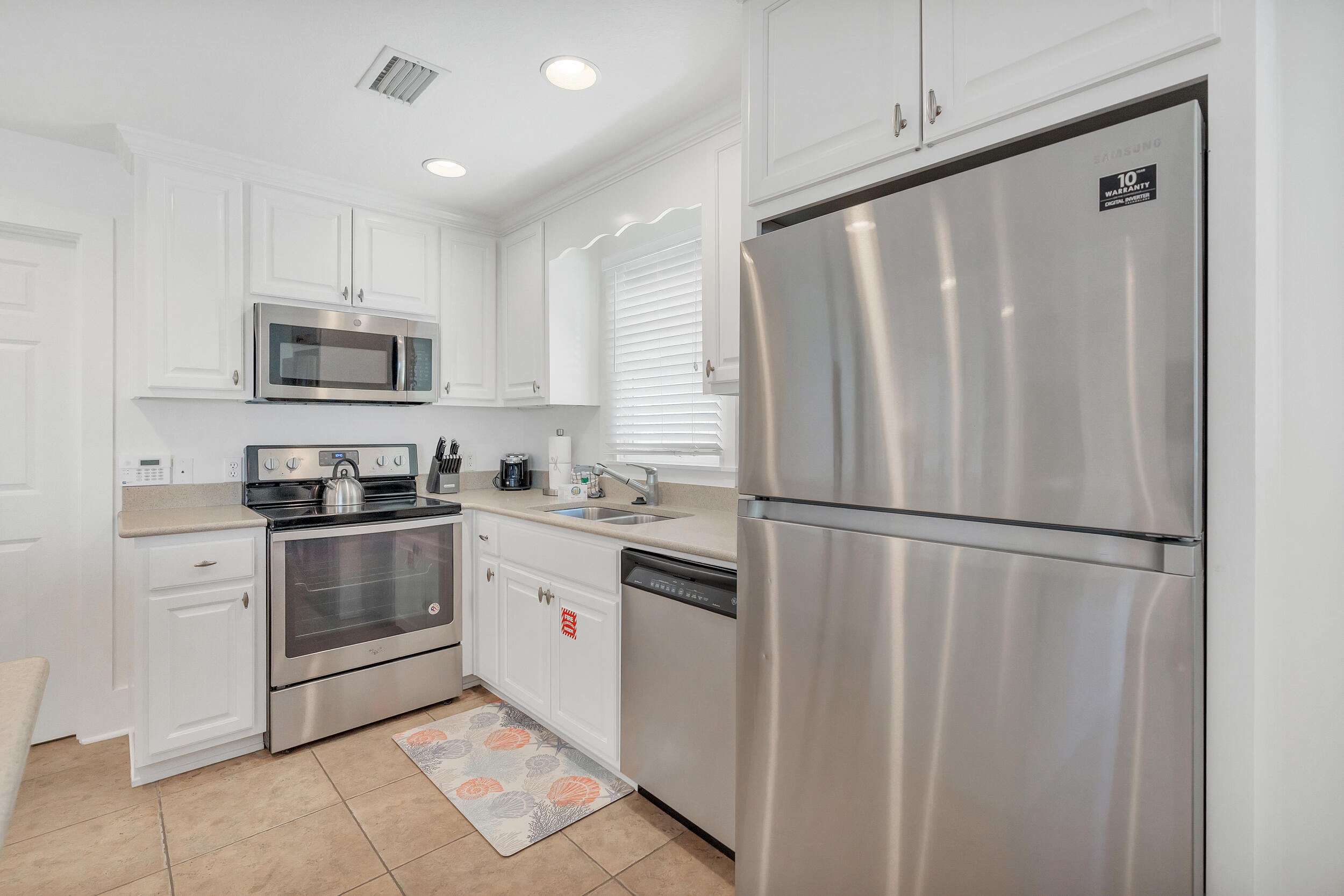 SEAGROVE 2ND ADDN - Residential