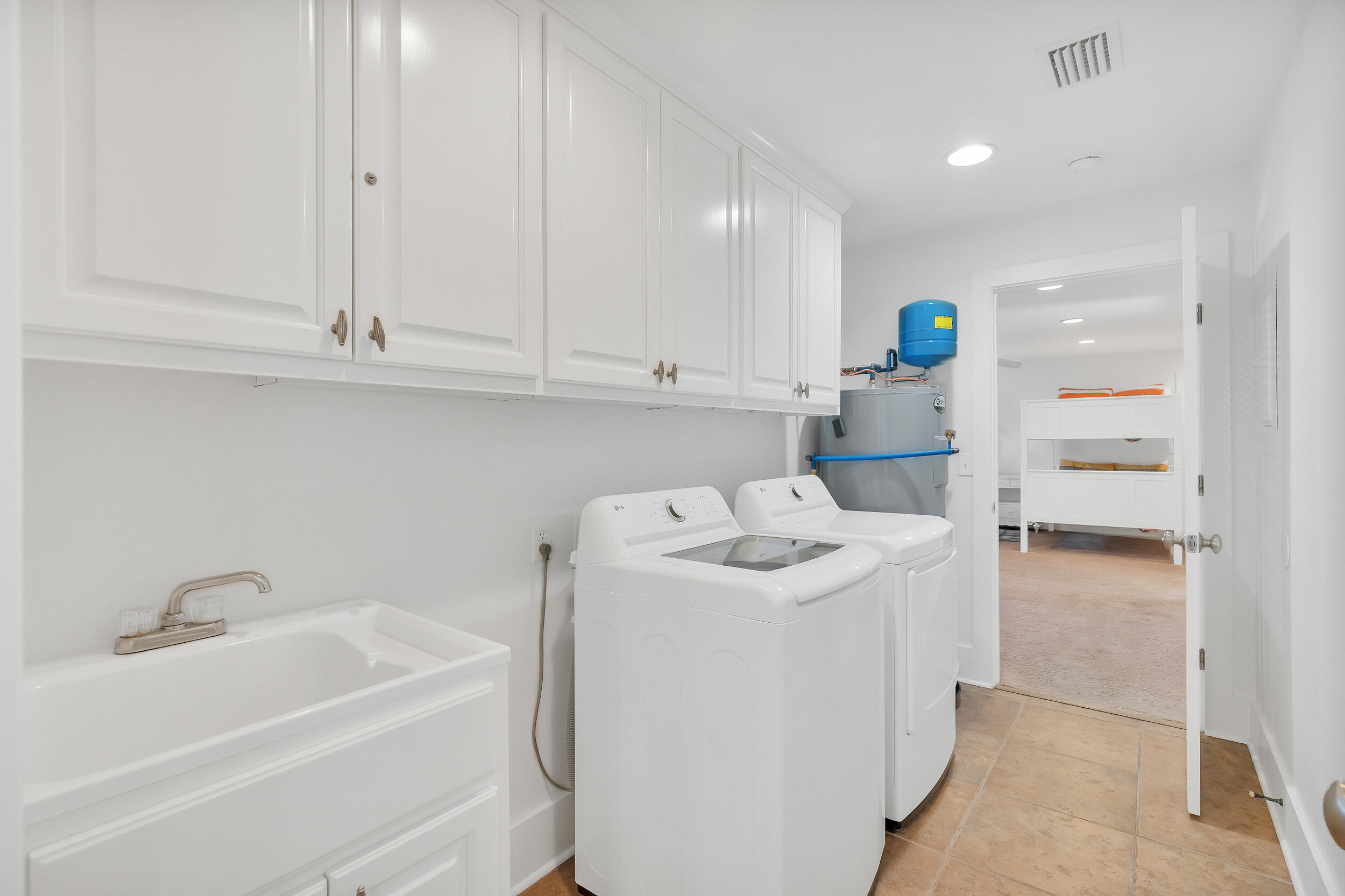 SEAGROVE 2ND ADDN - Residential