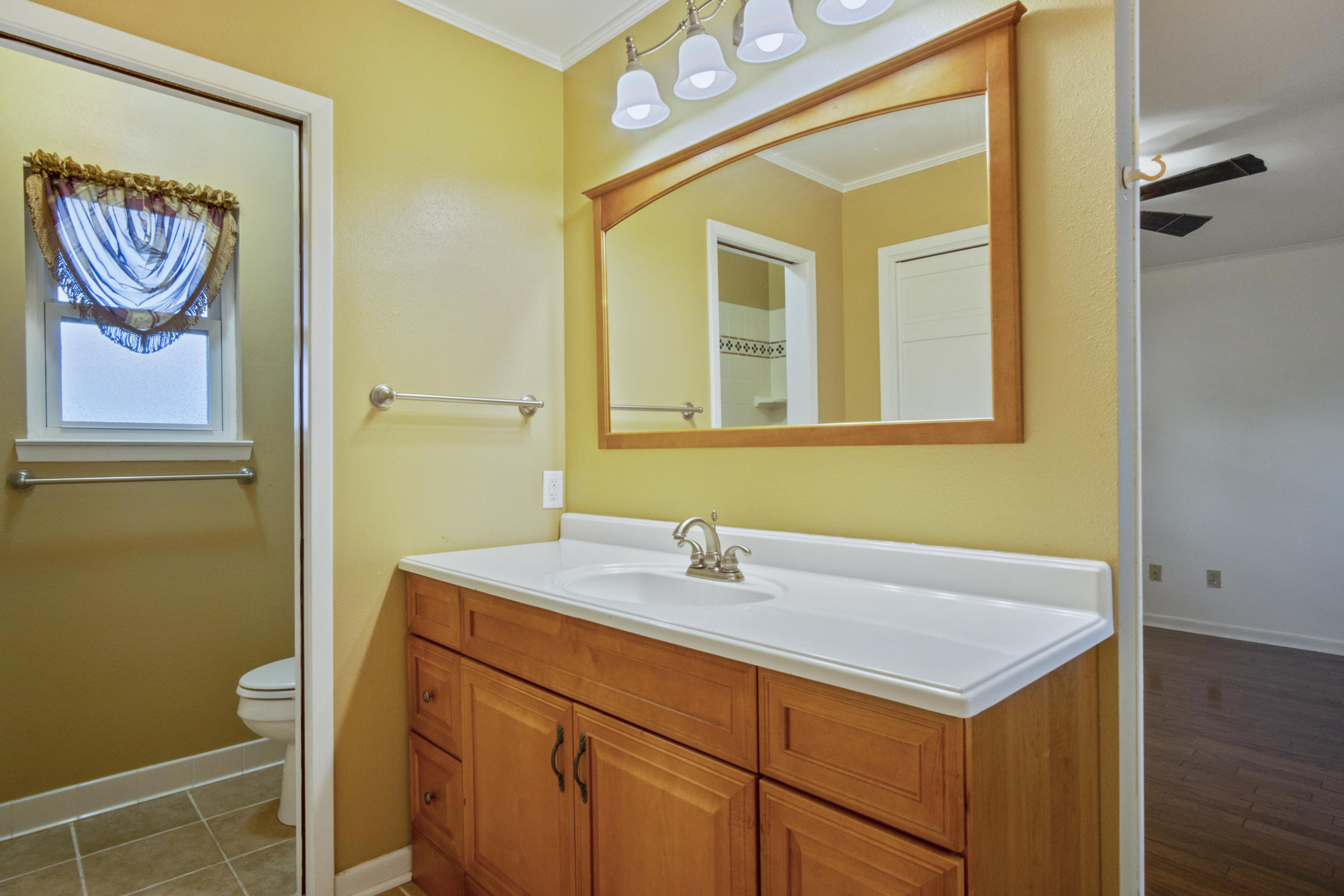 COLLEGE WOOD - Residential