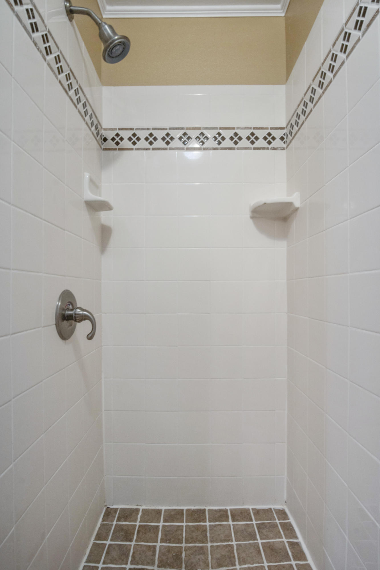 COLLEGE WOOD - Residential