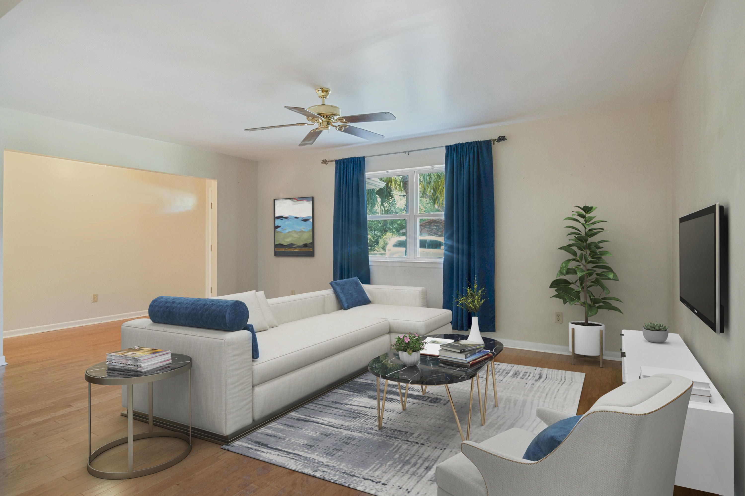 COLLEGE WOOD - Residential