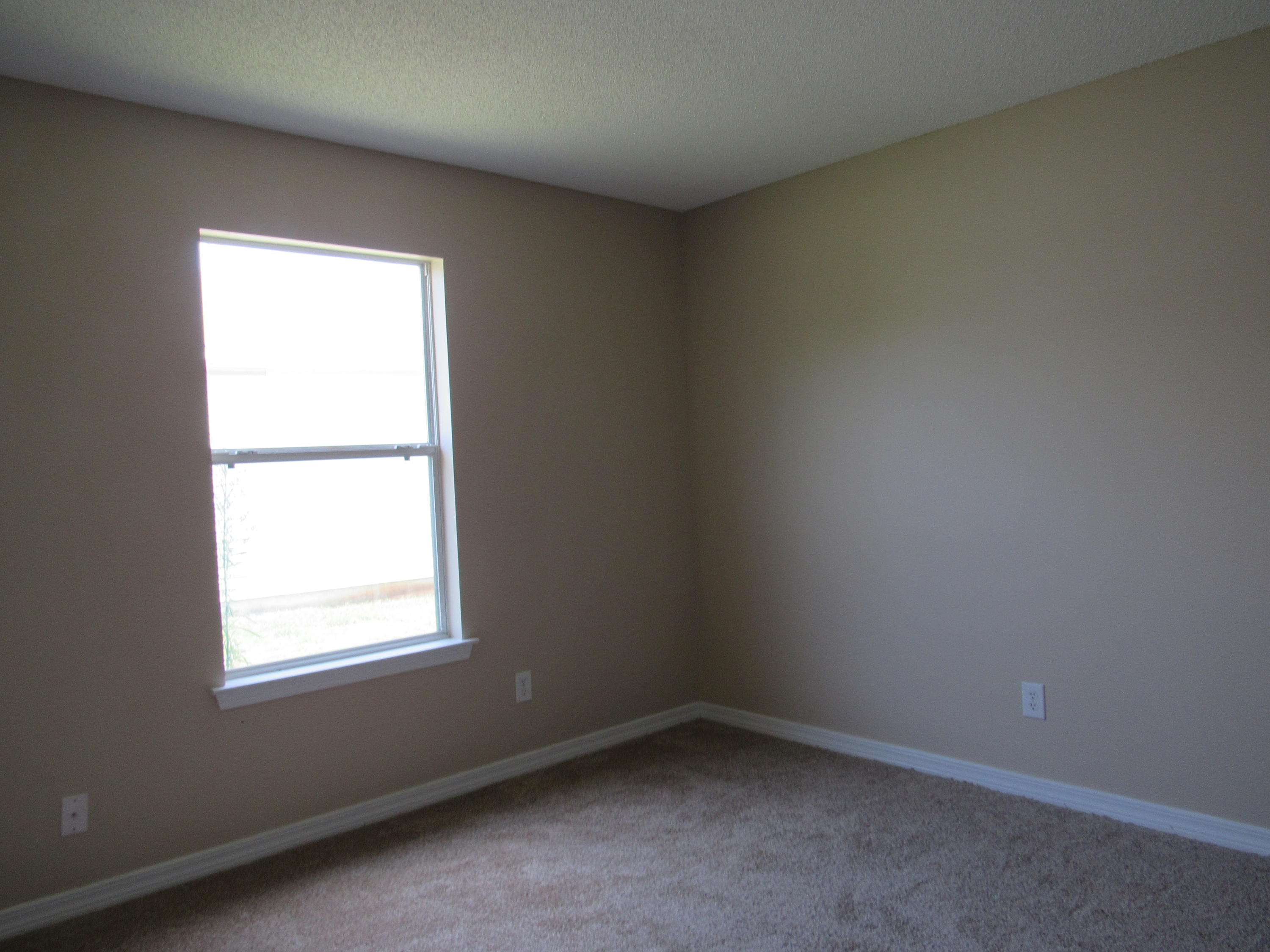 HIDDEN SHORES - Residential