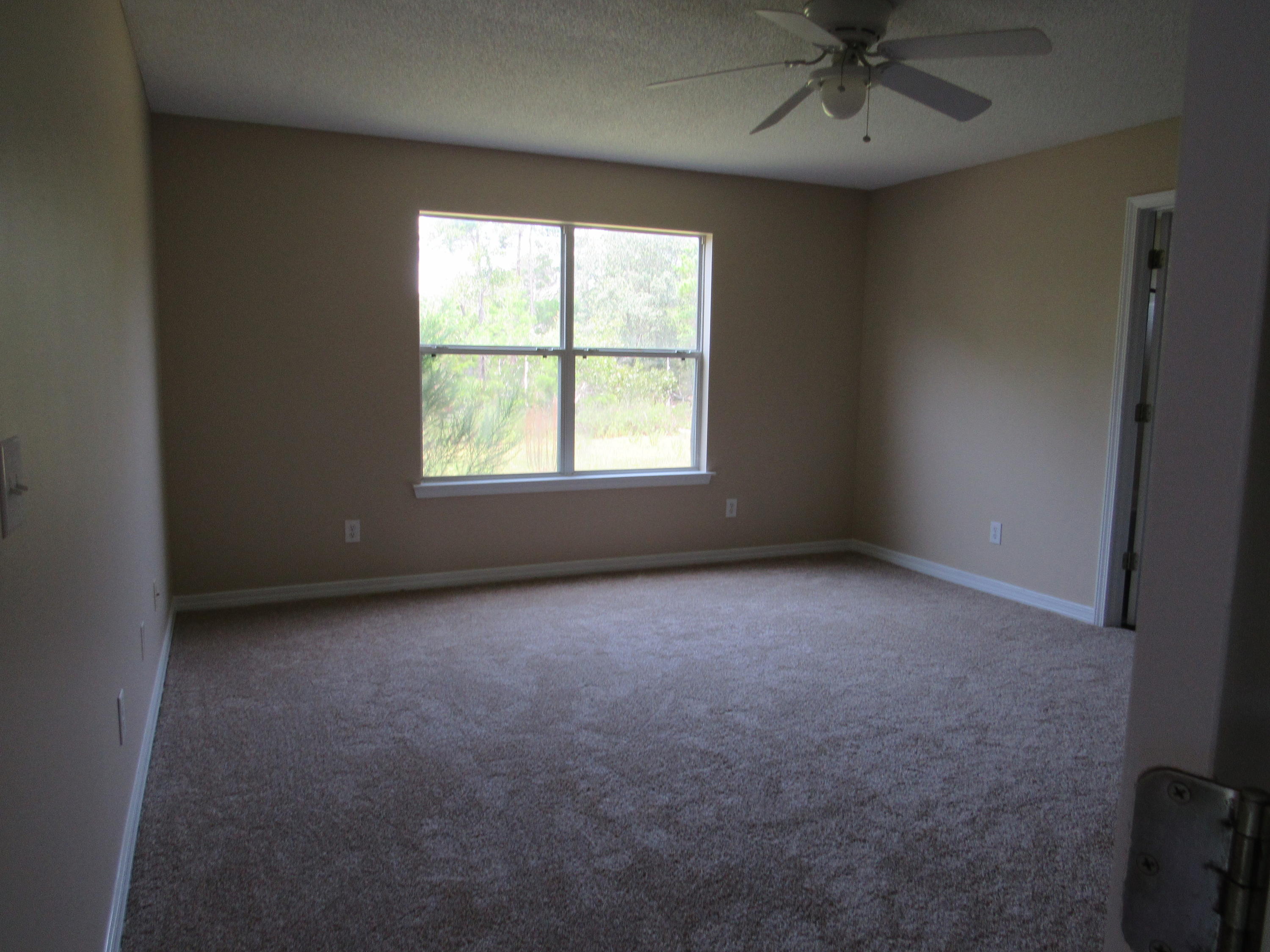 HIDDEN SHORES - Residential