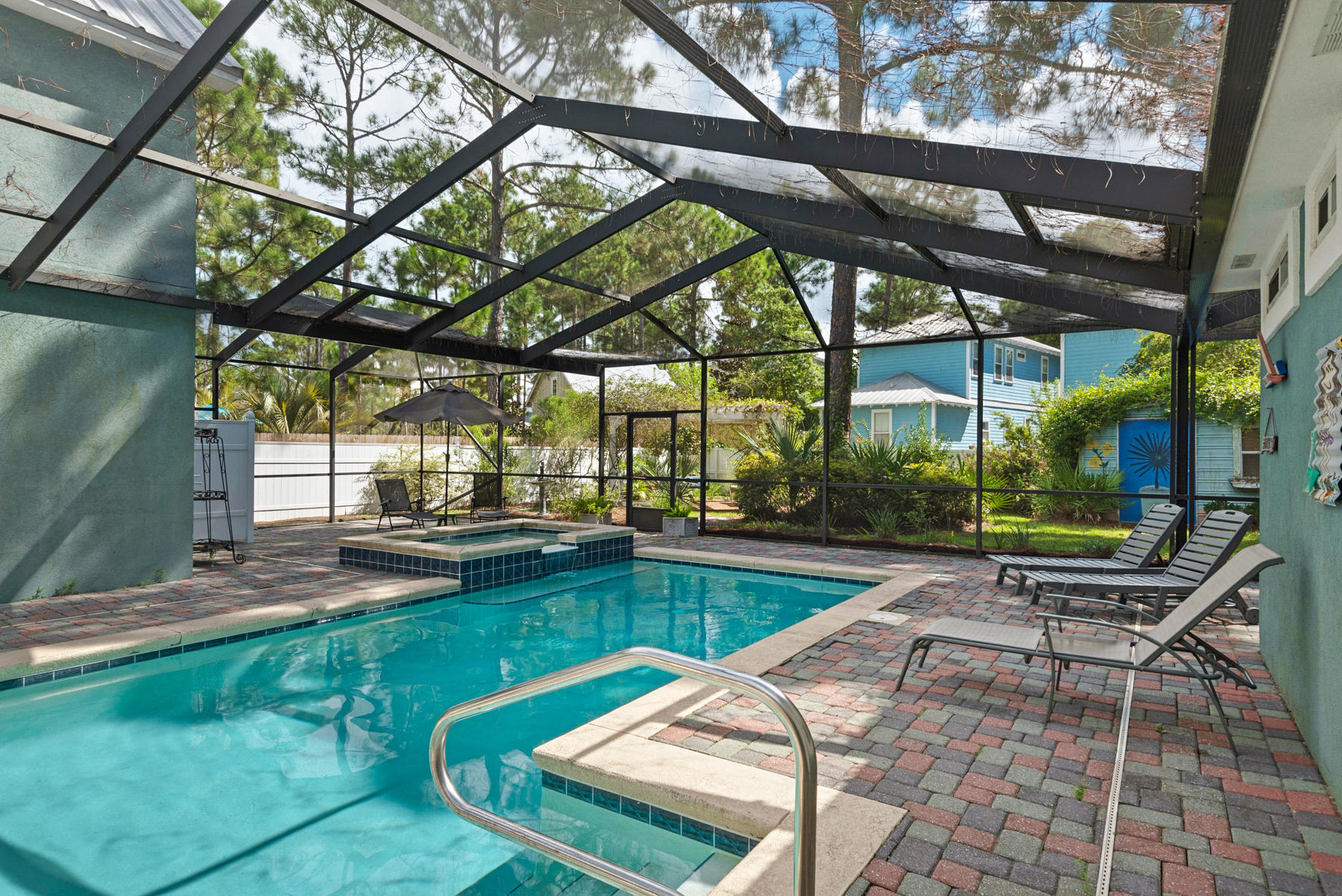 SUGARWOOD - Residential