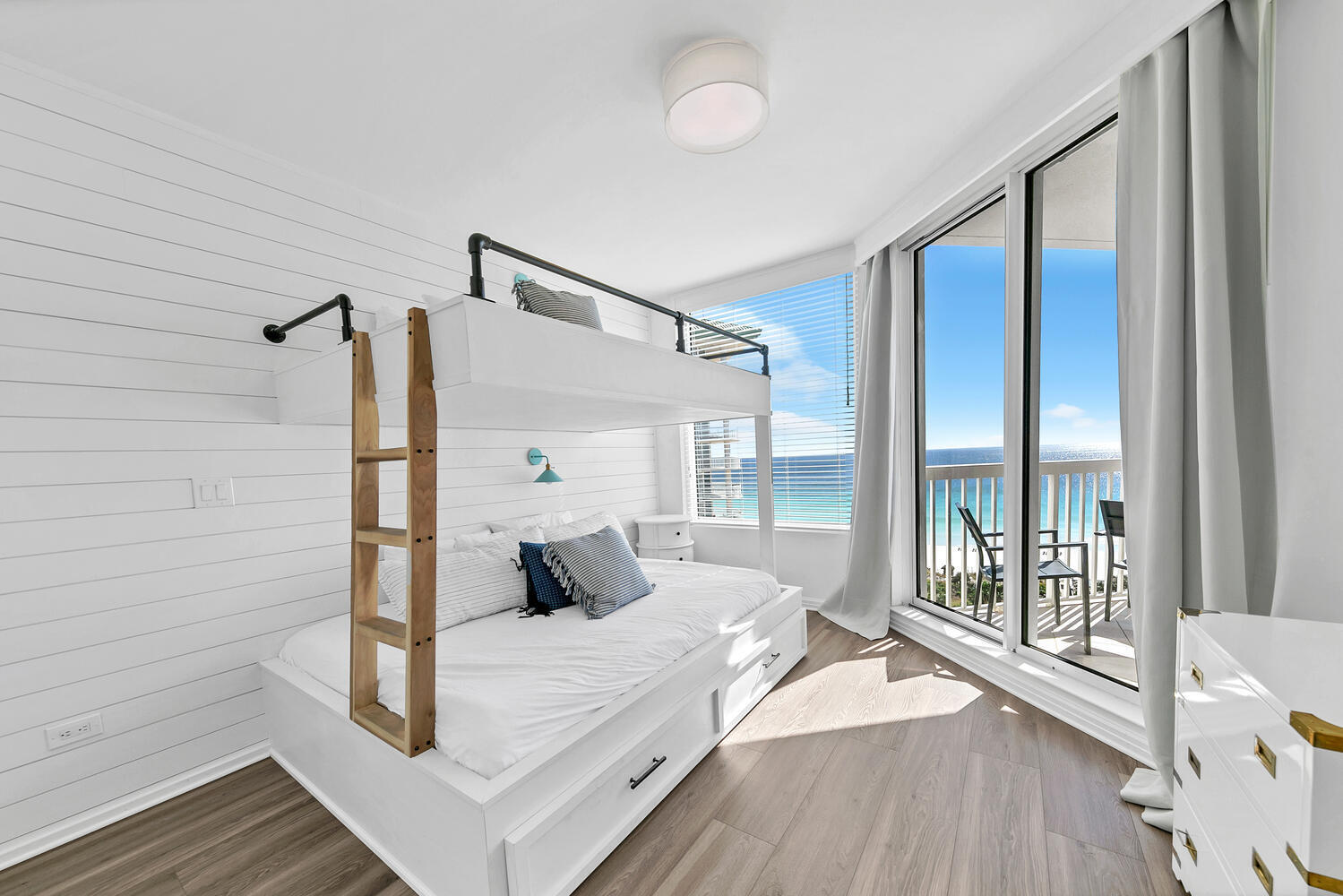 ST CROIX AT SILVER SHELLS - Residential