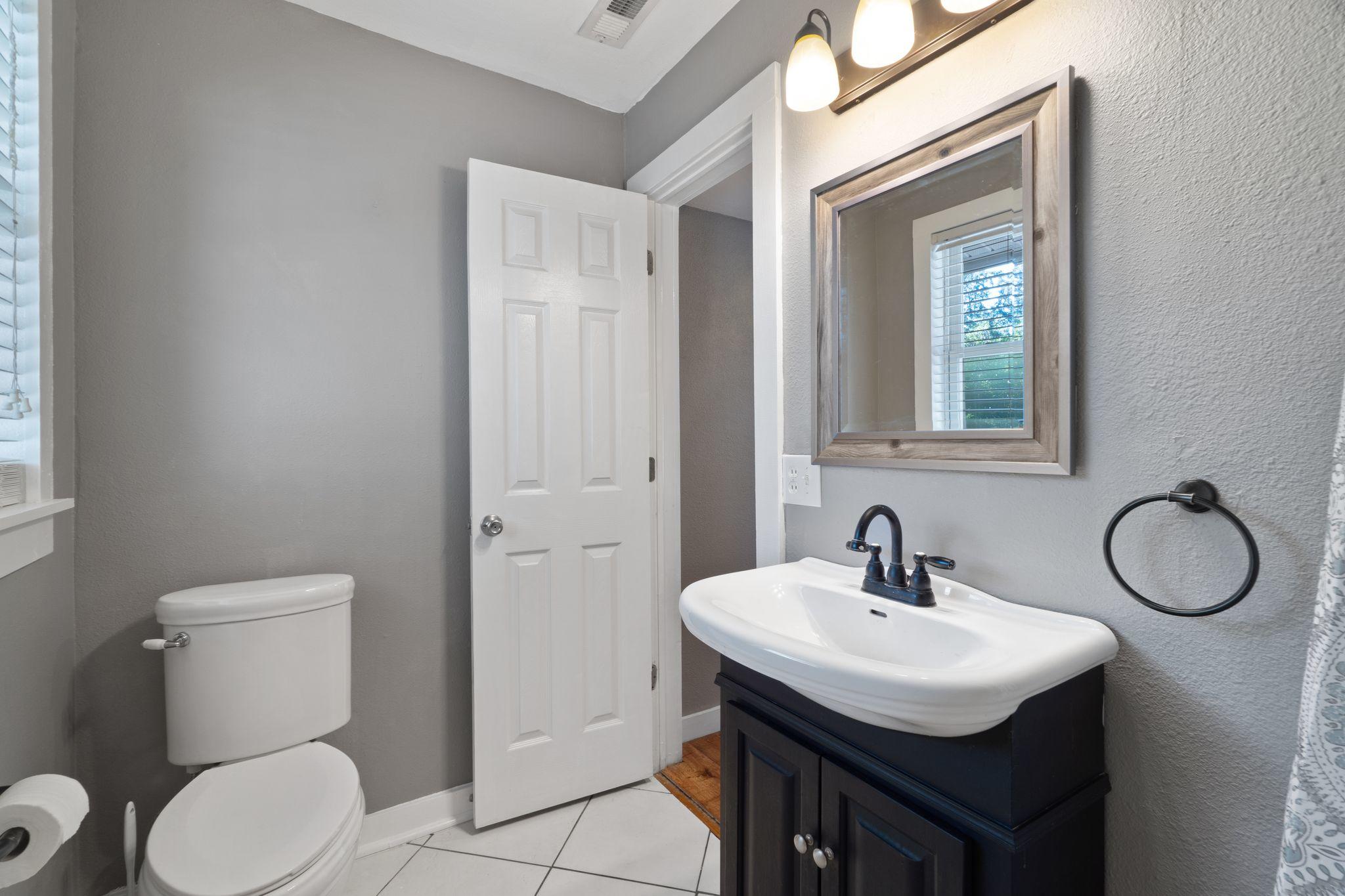 GARNIERS BEACH - Residential