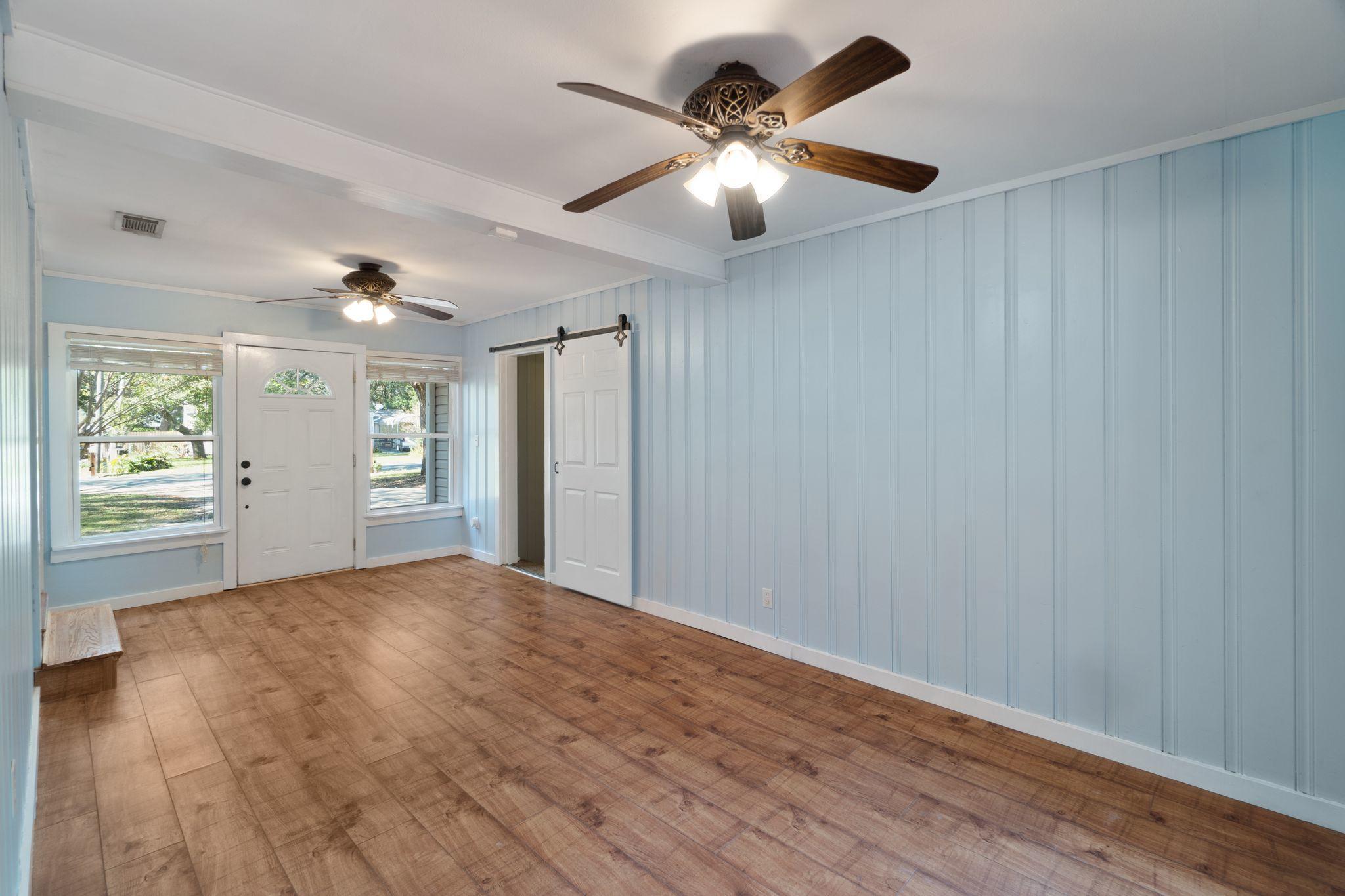 GARNIERS BEACH - Residential