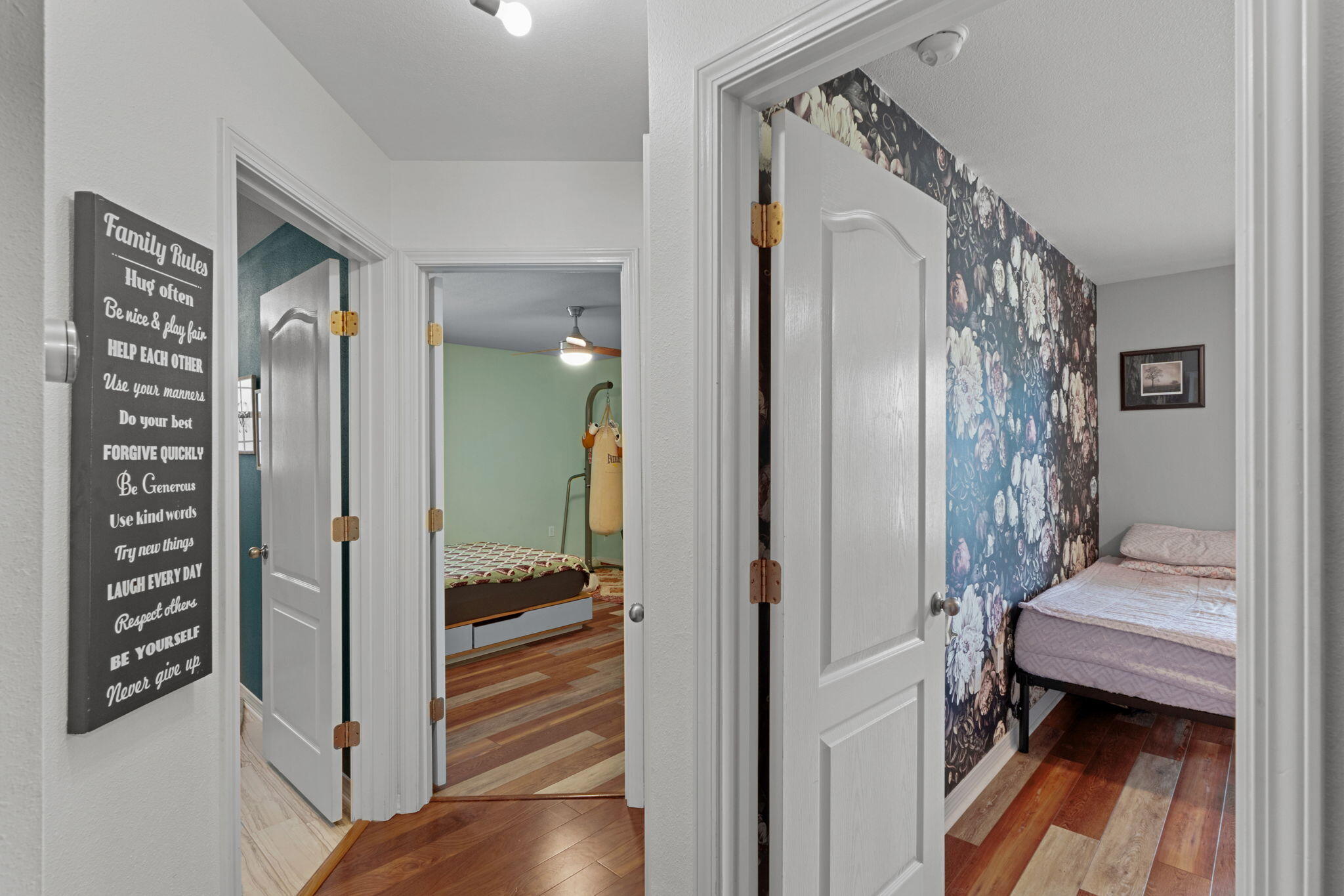 HOLLEY BY THE SEA - Residential