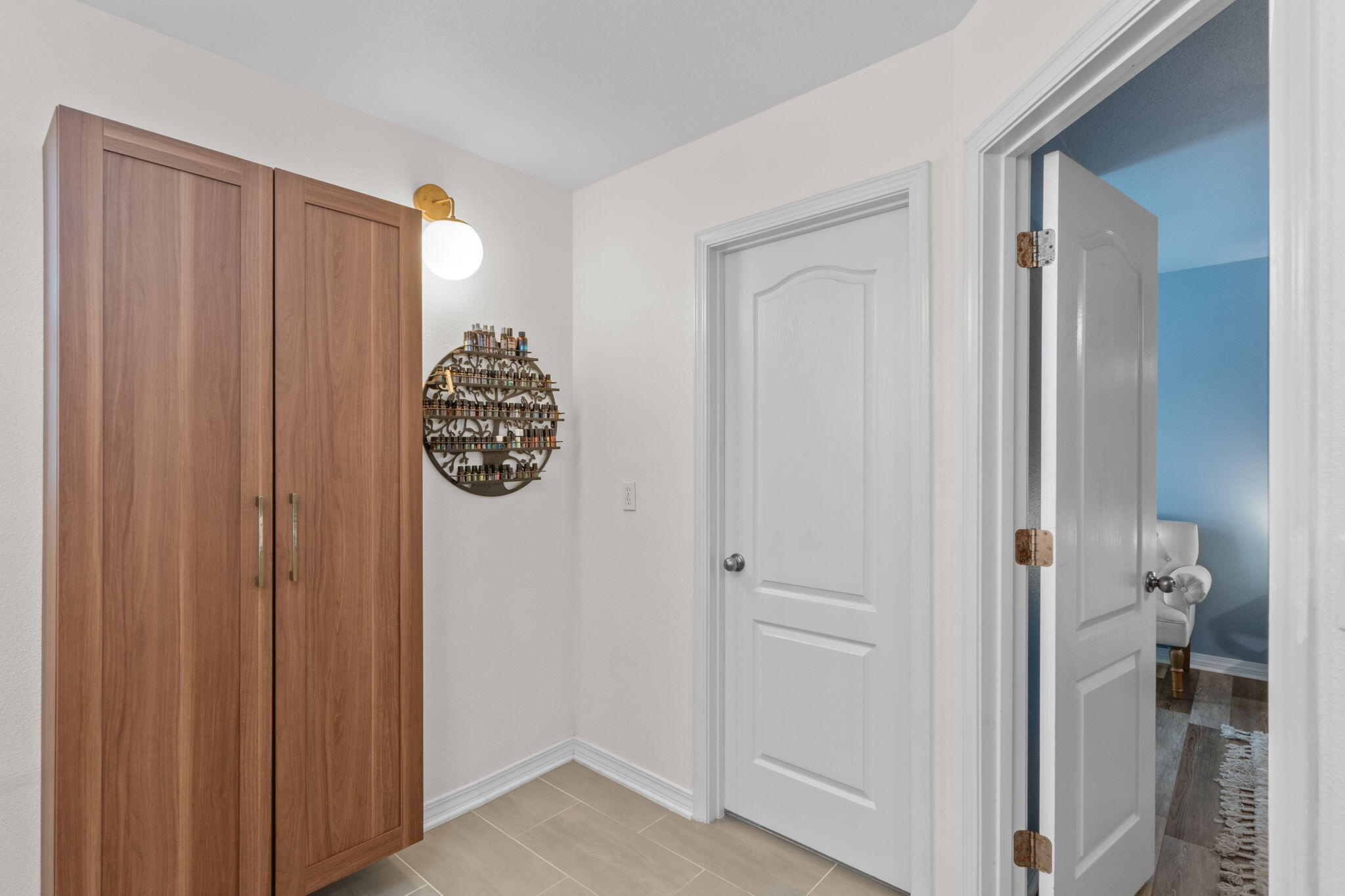 HOLLEY BY THE SEA - Residential