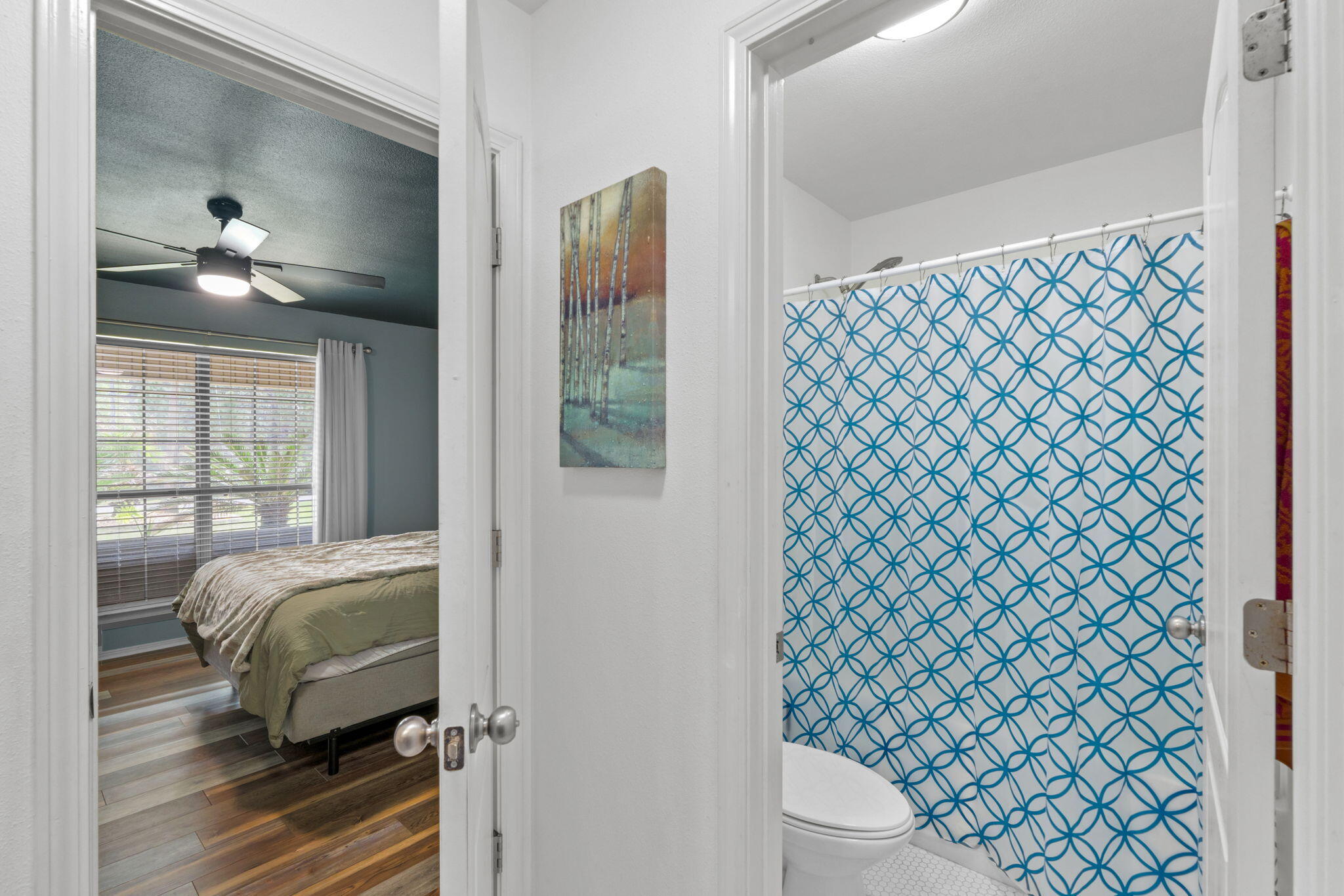 HOLLEY BY THE SEA - Residential