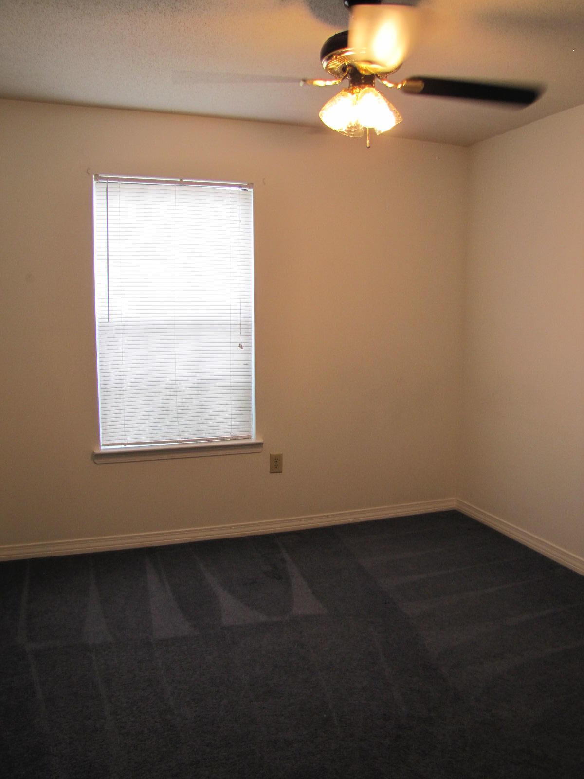 CRESTVIEW - Residential Lease