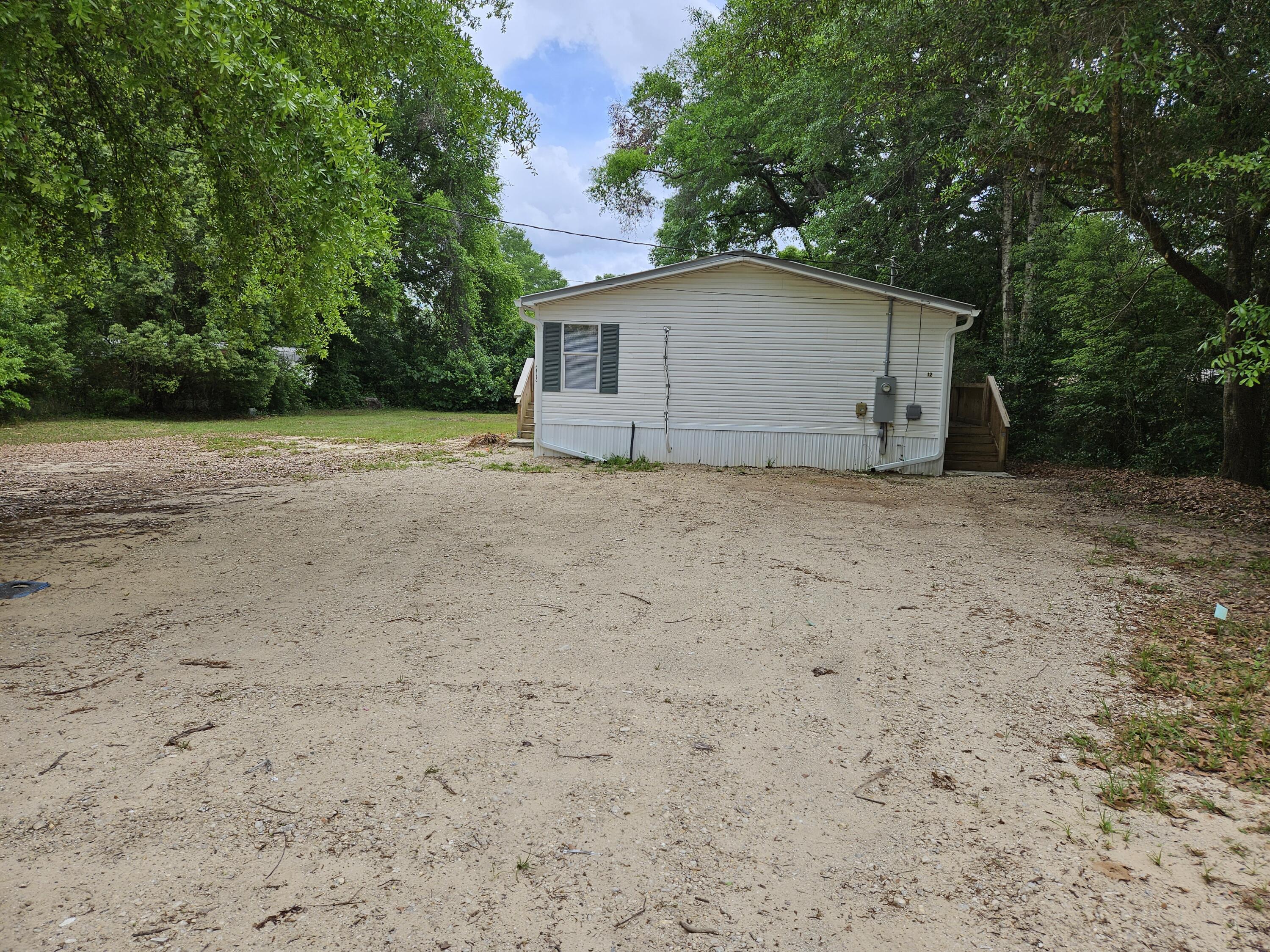 EDNEYS 3RD ADDN - Residential Lease