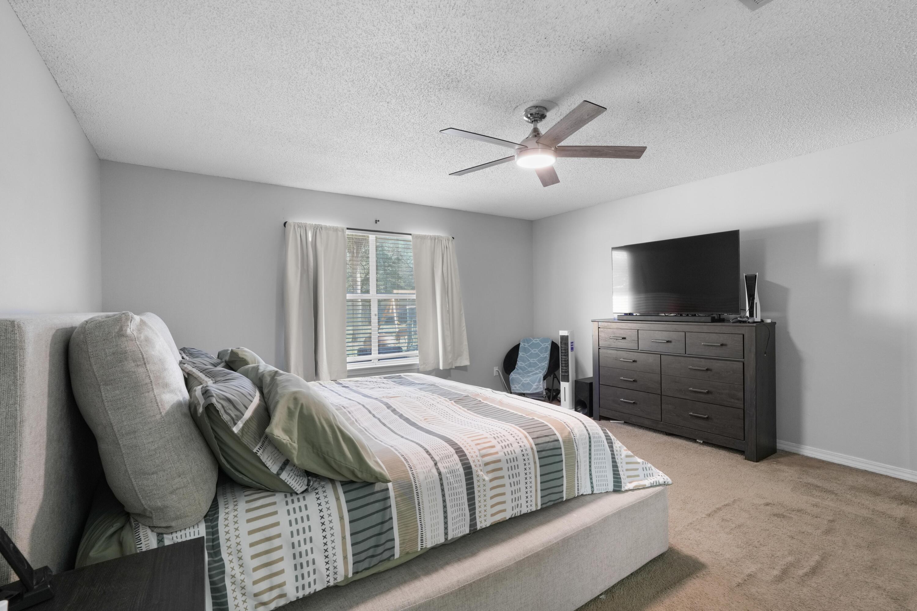 WESTVIEW ESTATES PHASE FIVE - Residential