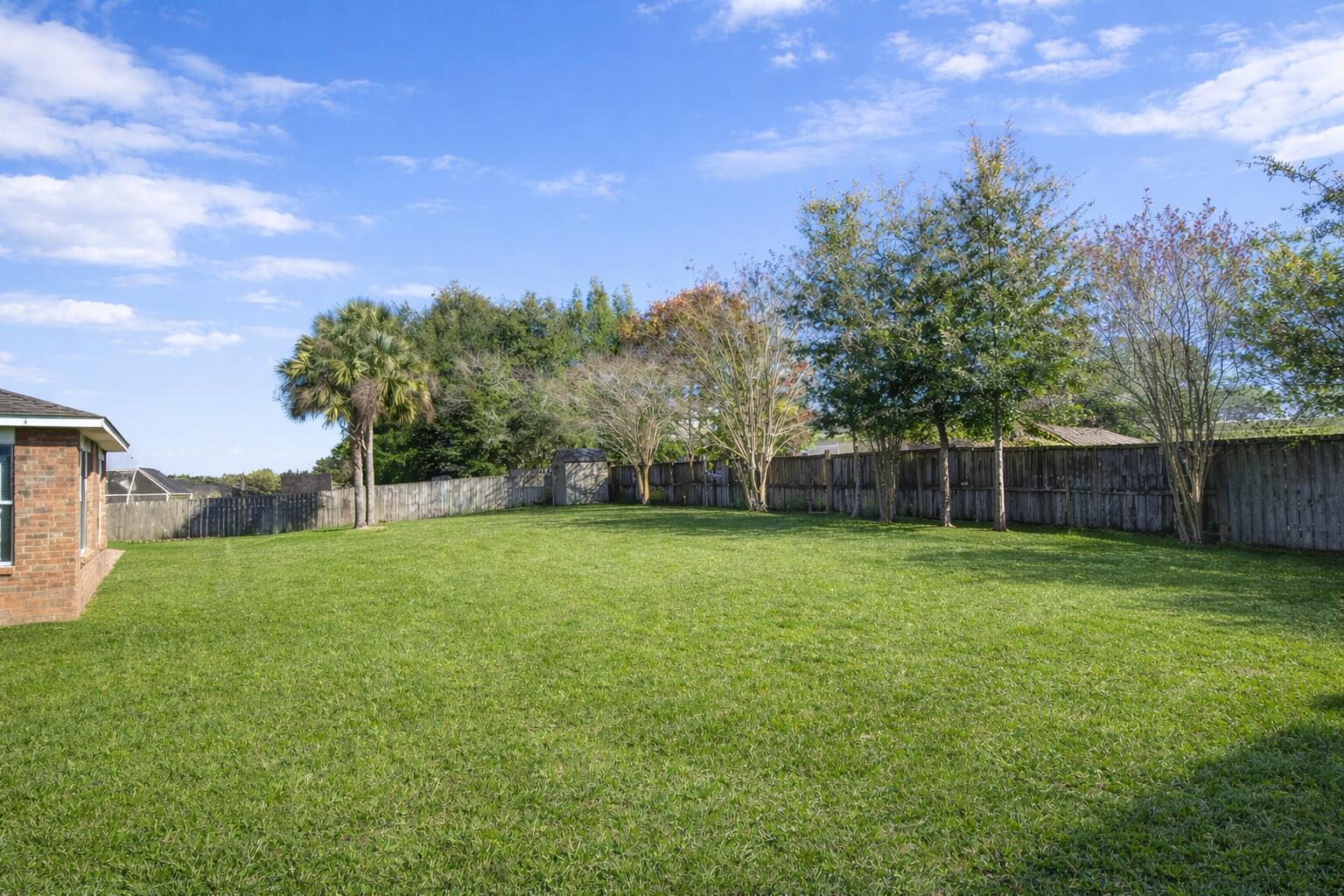 WESTVIEW ESTATES PHASE FIVE - Residential