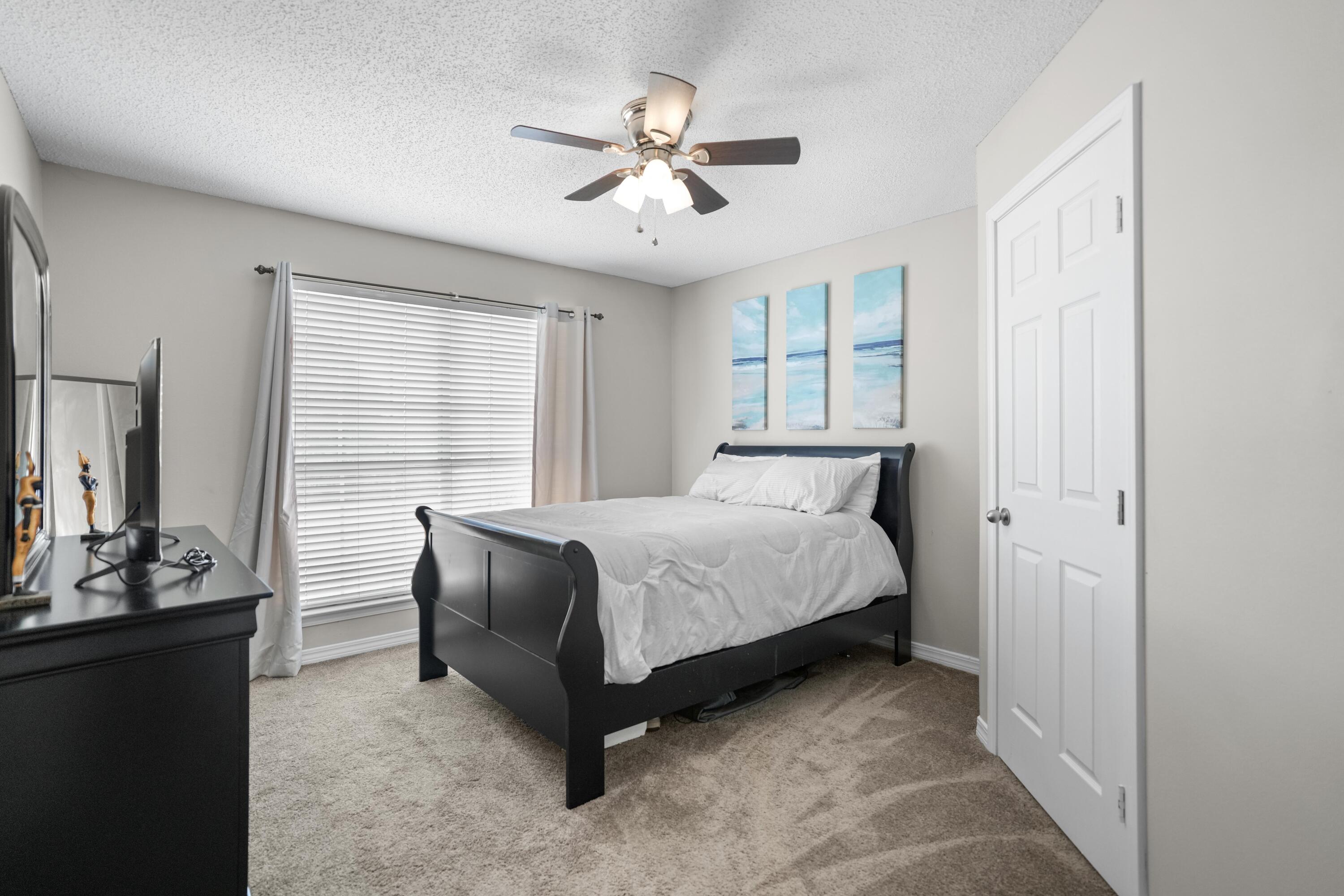 WESTVIEW ESTATES PHASE FIVE - Residential