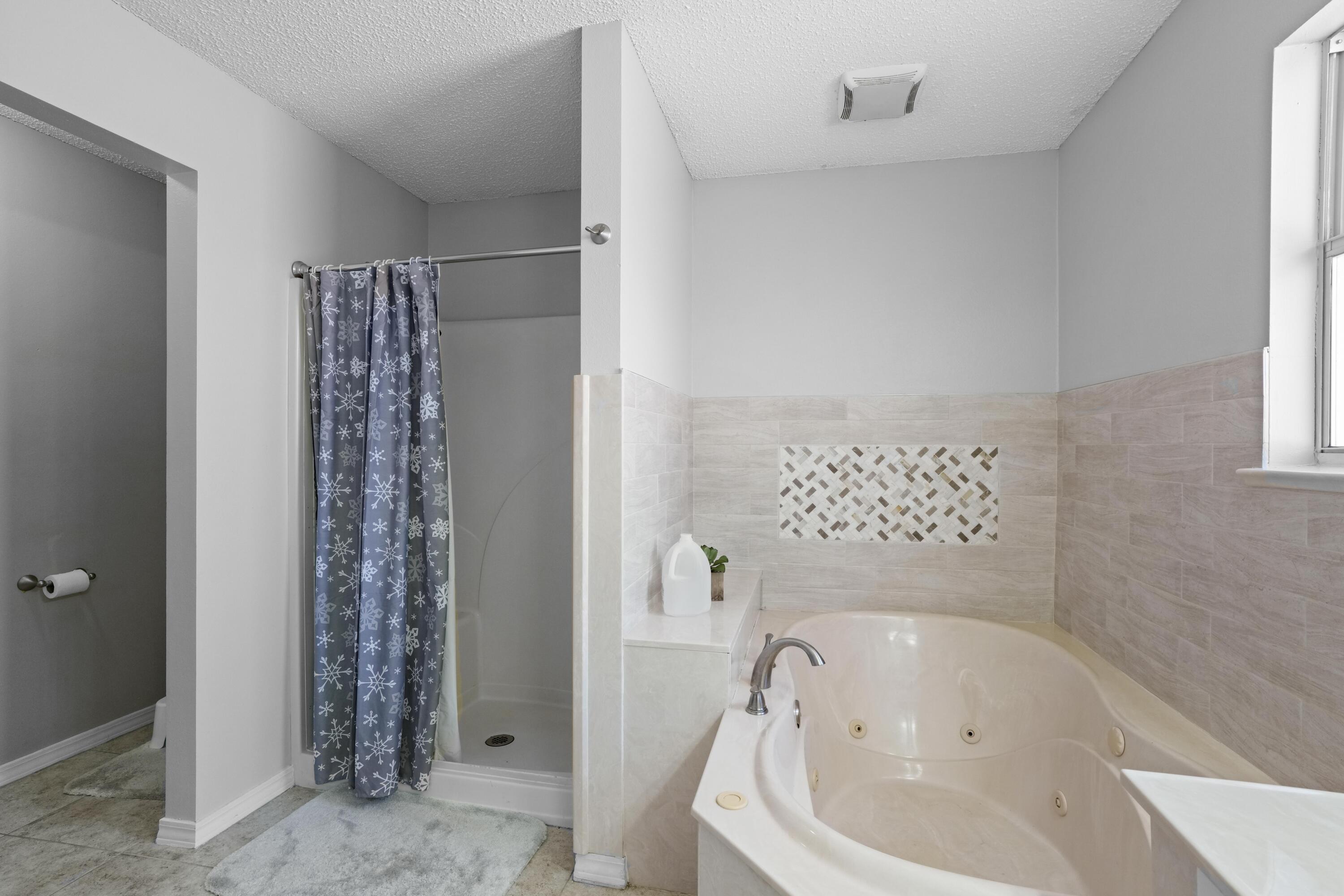 WESTVIEW ESTATES PHASE FIVE - Residential