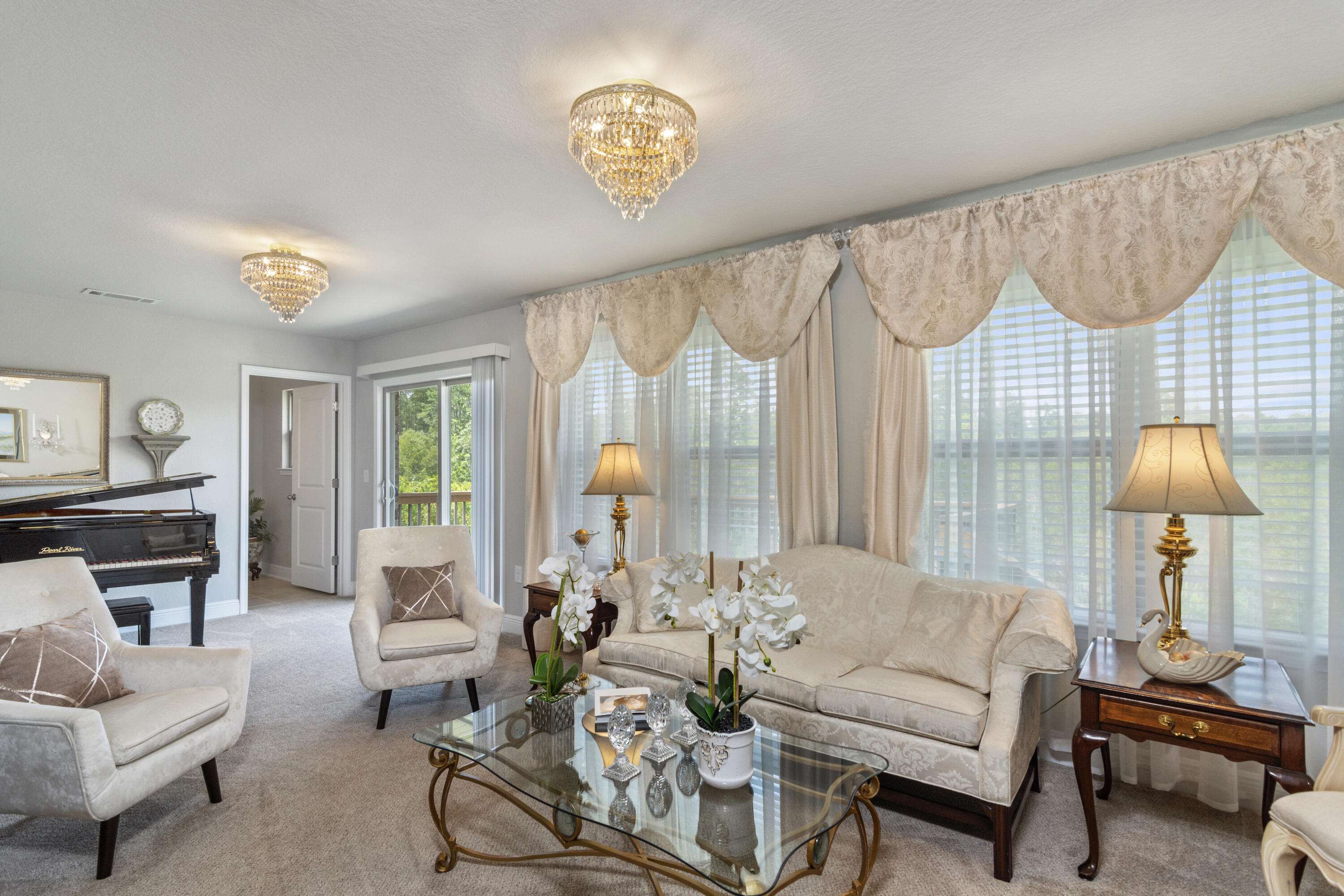 FOX VALLEY - Residential