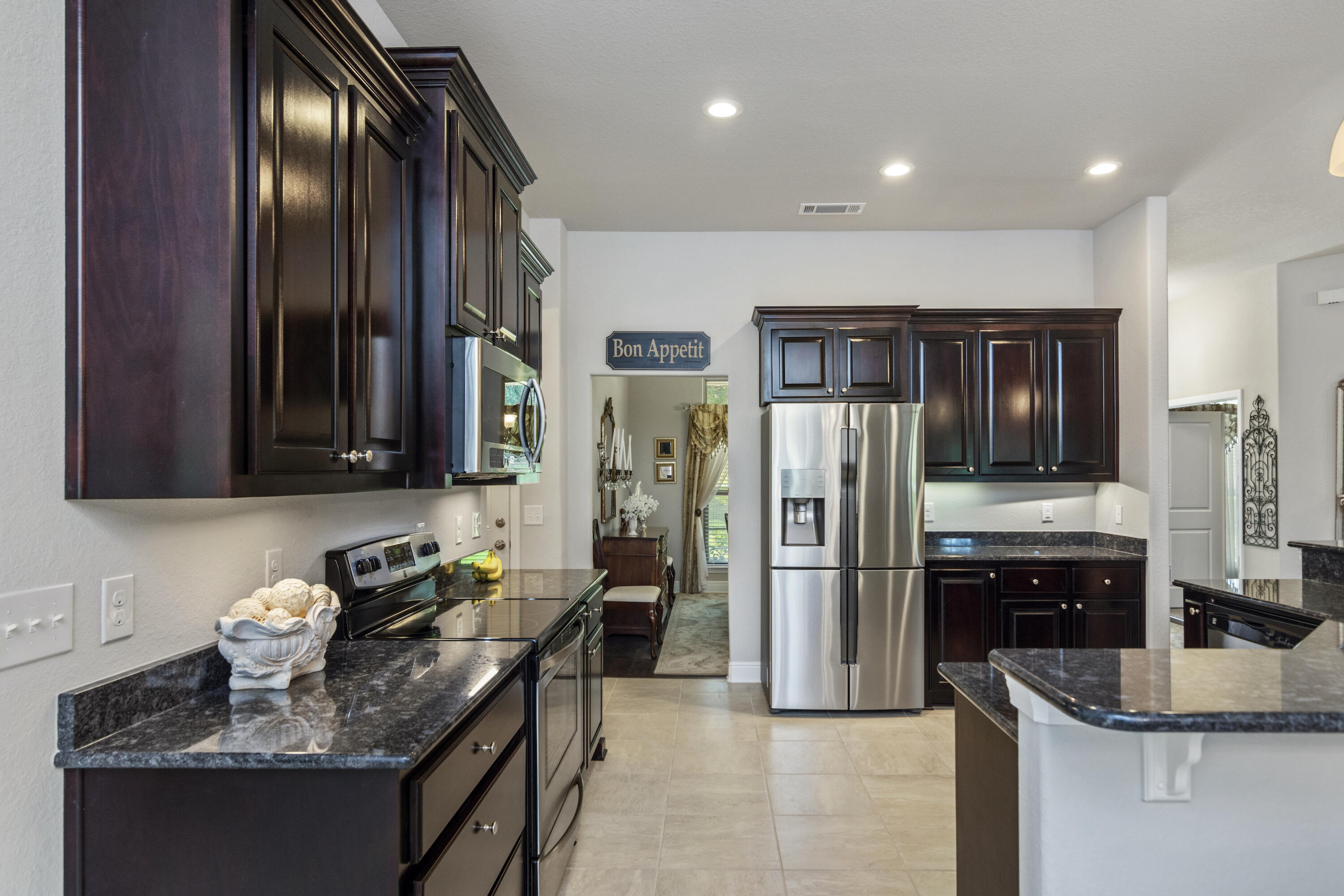 FOX VALLEY - Residential