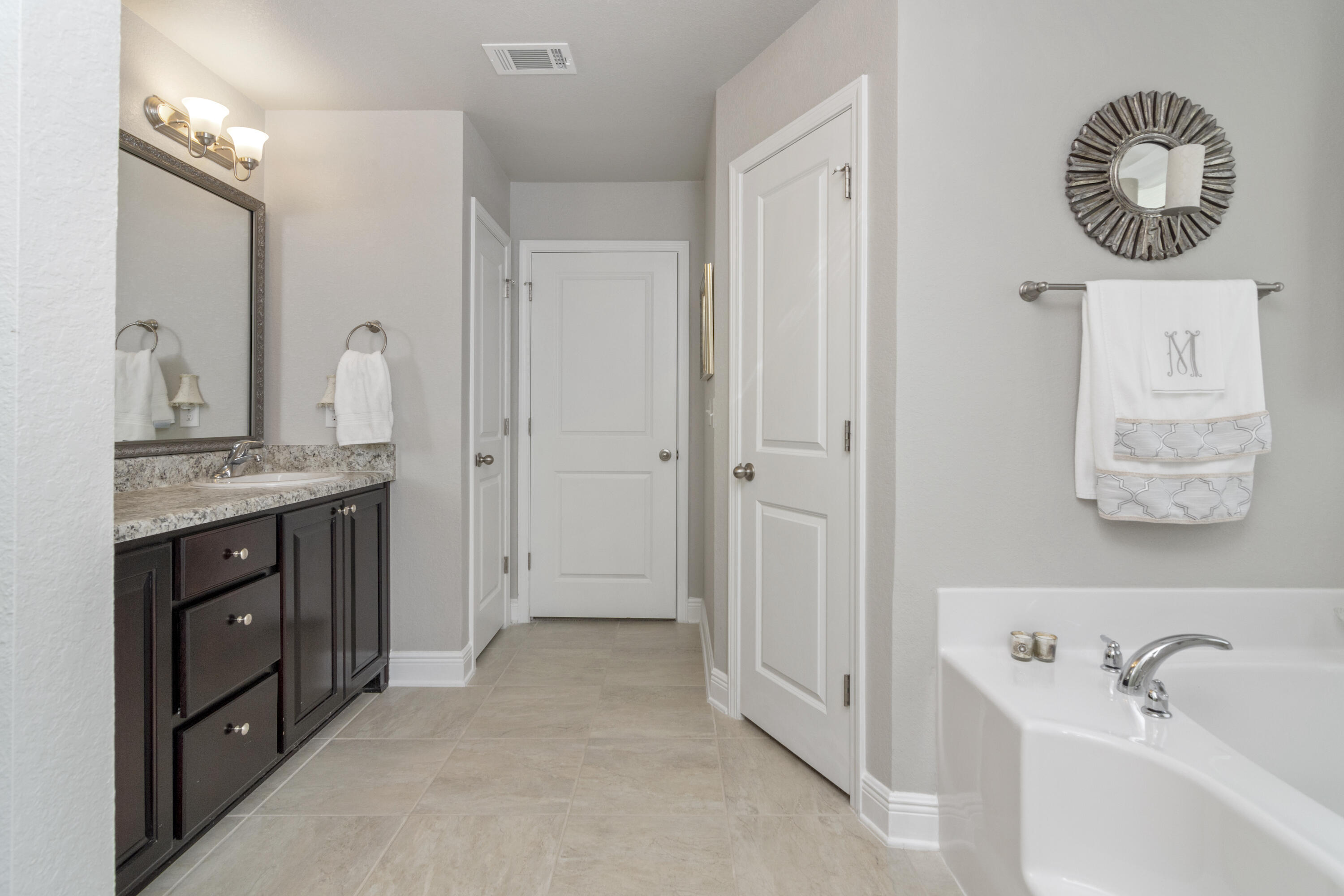 FOX VALLEY - Residential